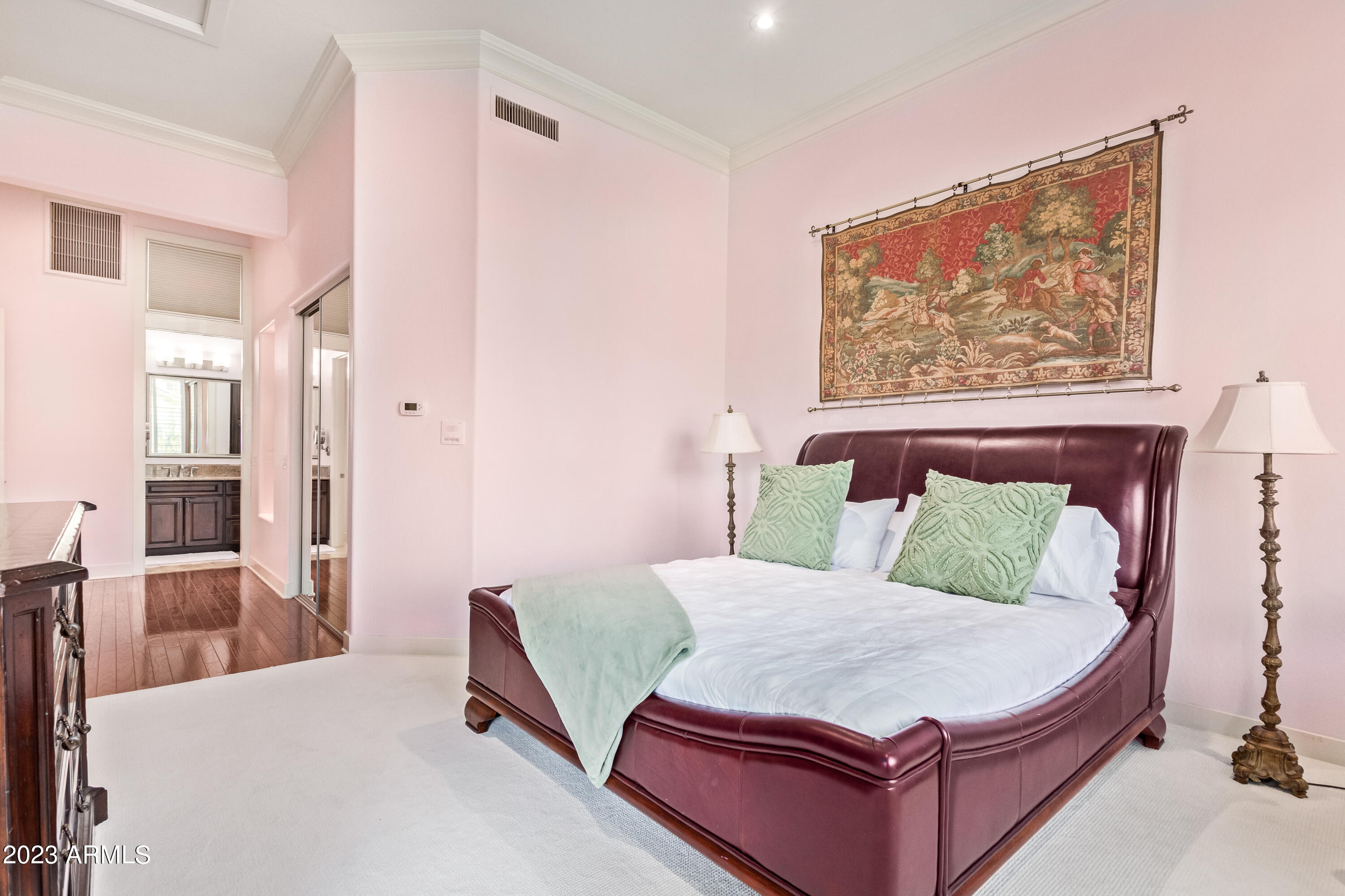 3020 E SQUAW PEAK Circle