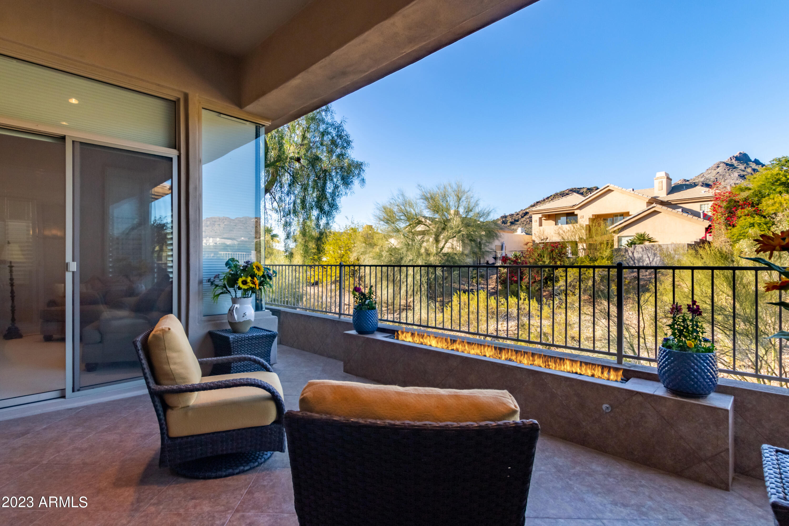 3020 E SQUAW PEAK Circle