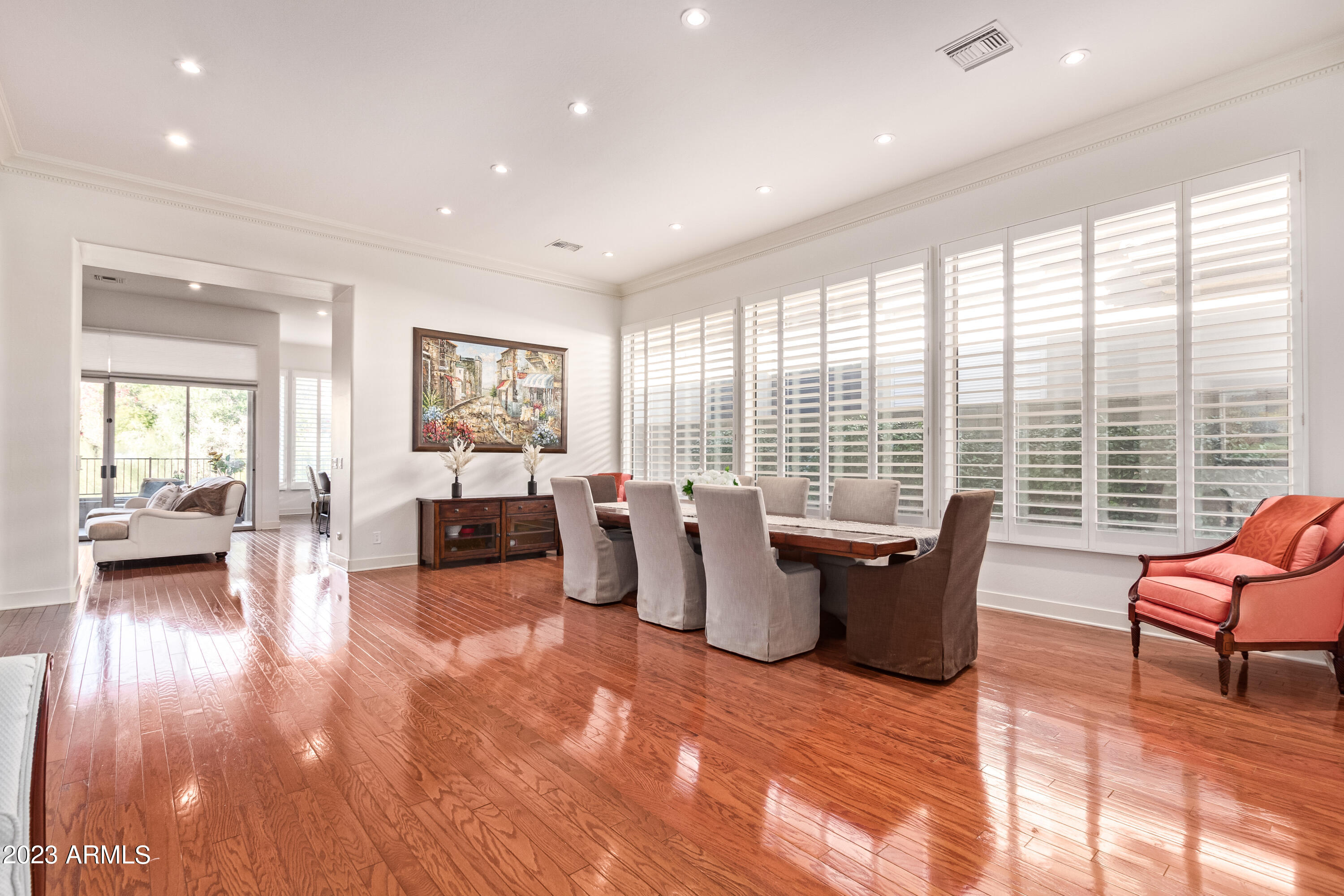 3020 E SQUAW PEAK Circle