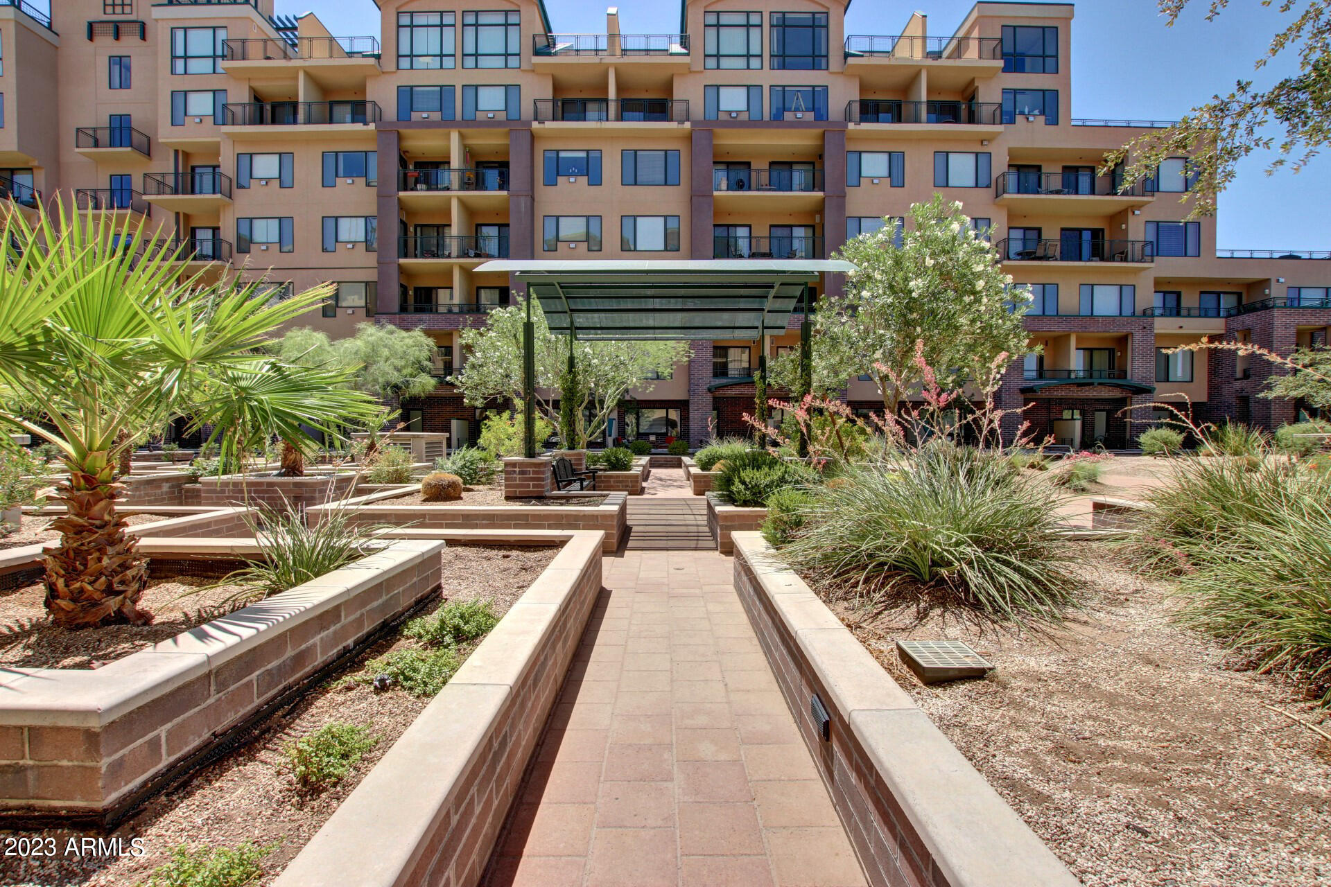 2302 N CENTRAL Avenue # 409