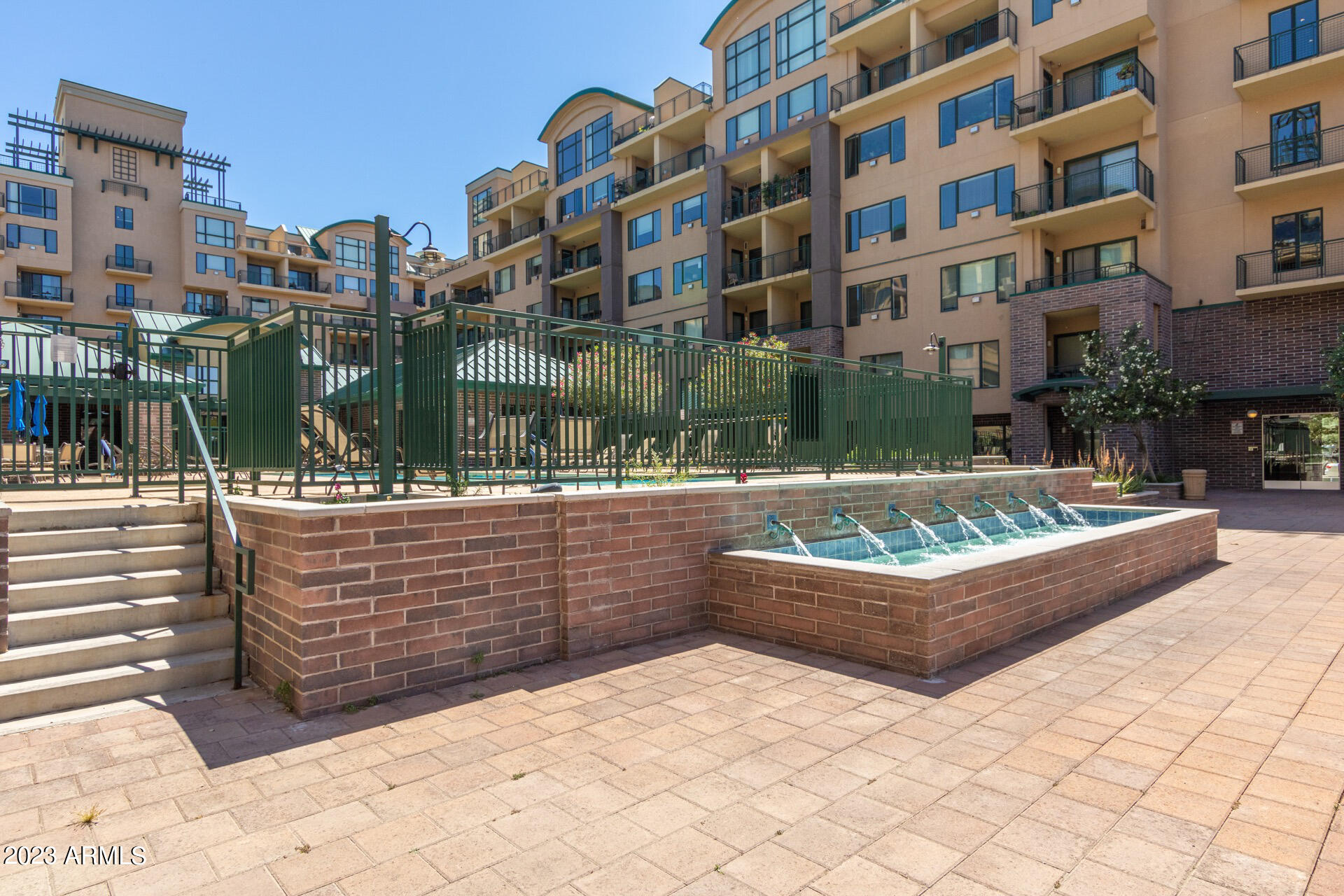 2302 N CENTRAL Avenue # 409