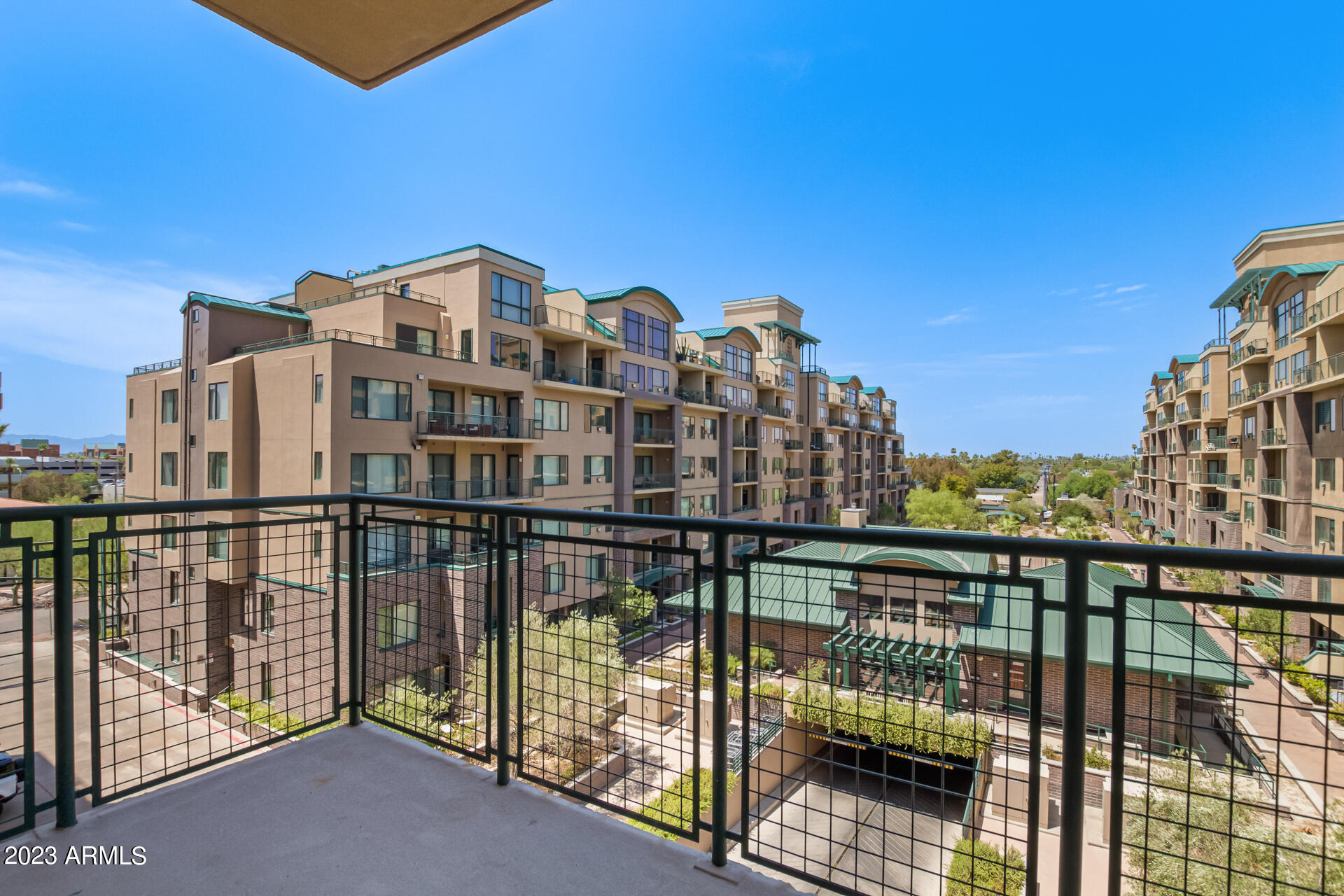 2302 N CENTRAL Avenue # 409