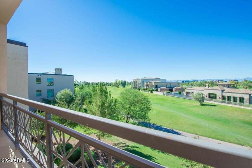 8 Biltmore Estates Drive # 309