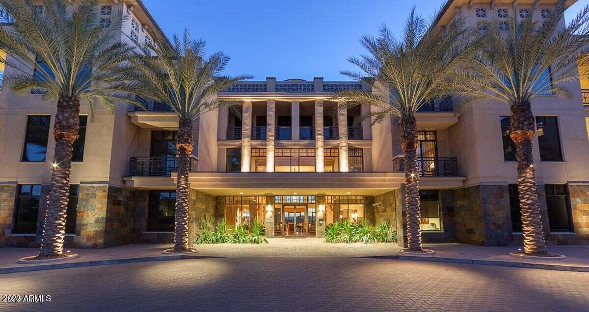 8 Biltmore Estates Drive # 309