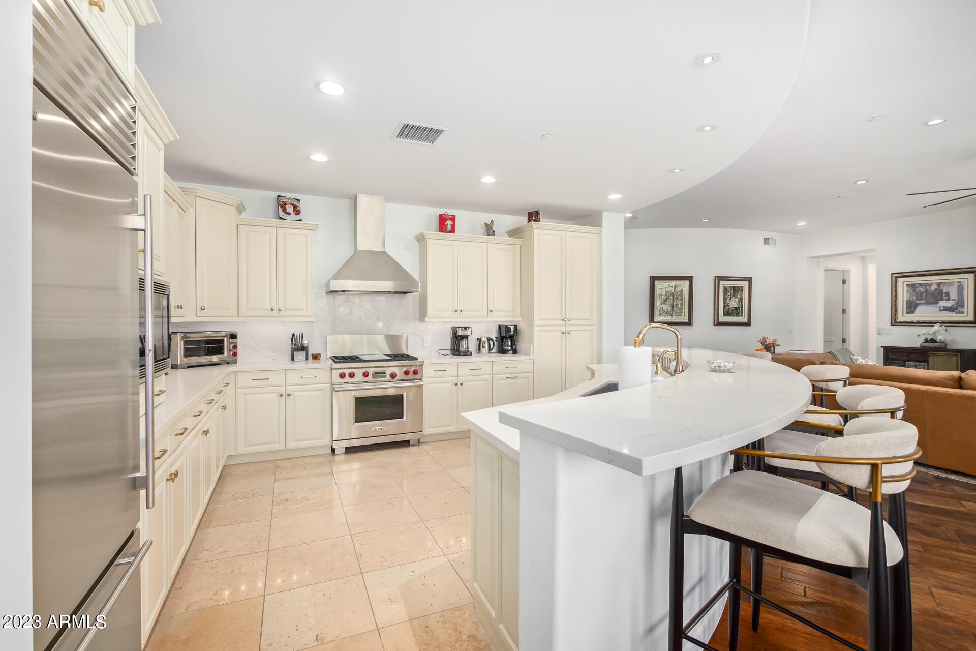 8 E Biltmore Drive # 215