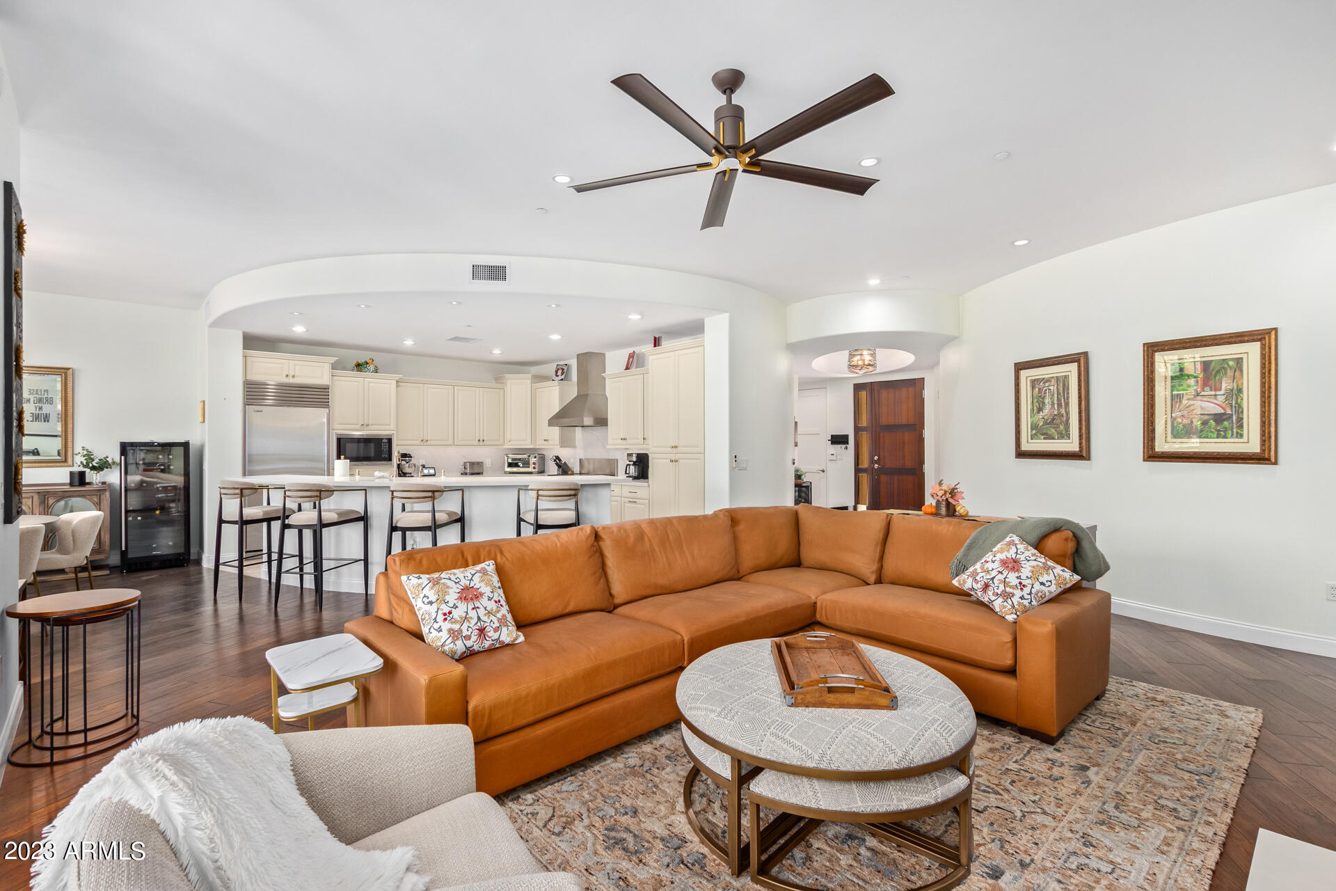 8 E Biltmore Drive # 215