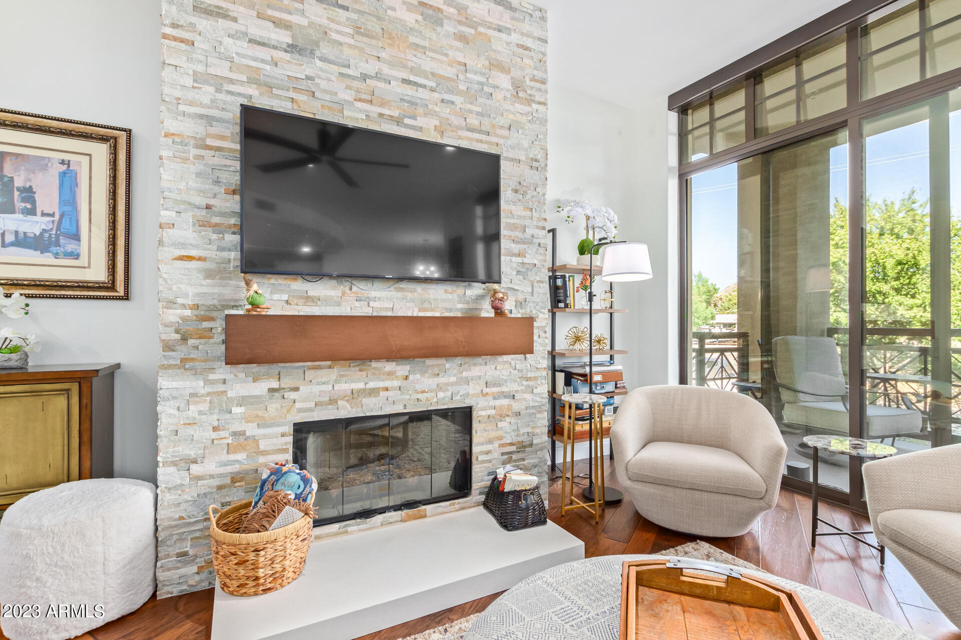 8 E Biltmore Drive # 215