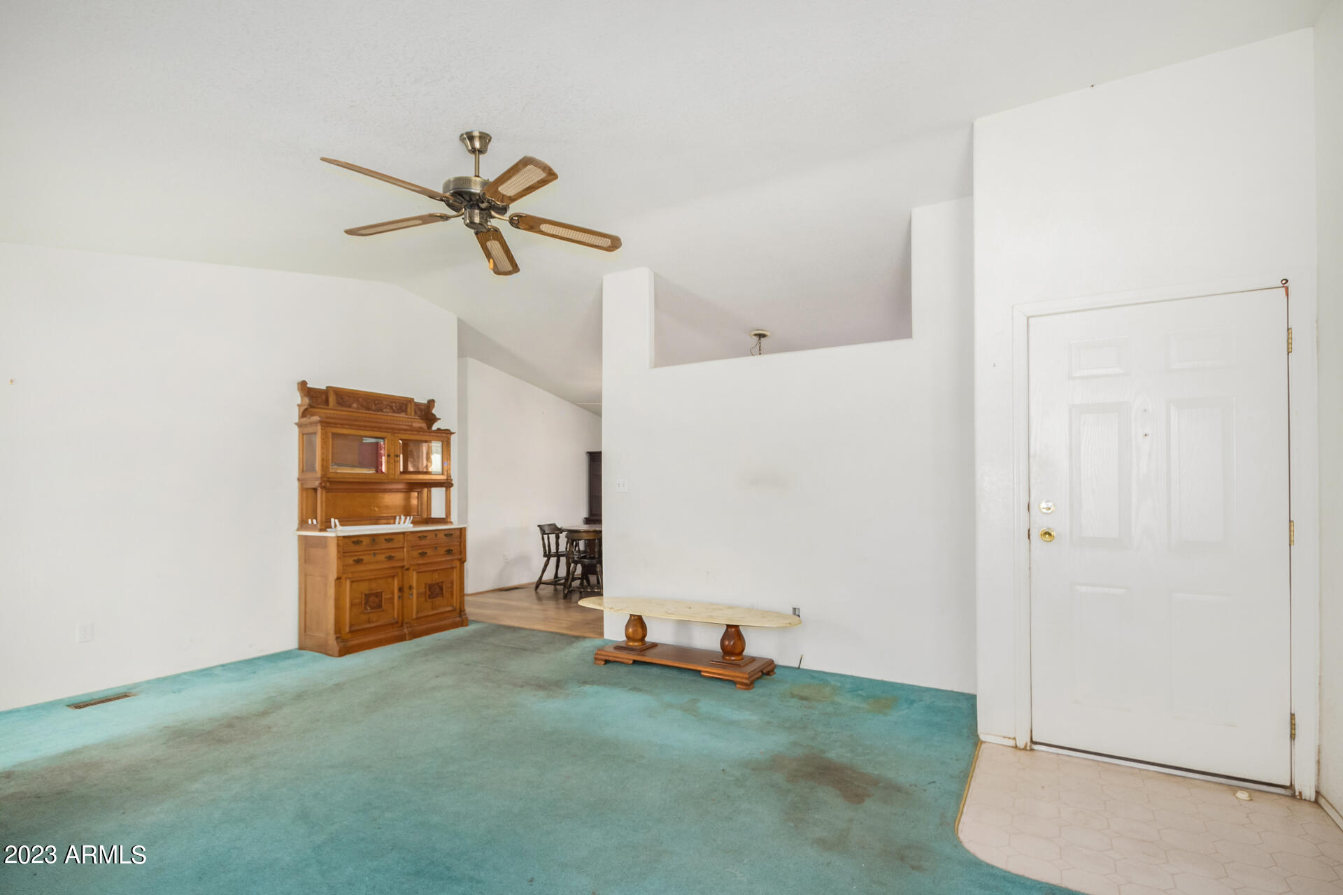 708 N RENNICK Drive