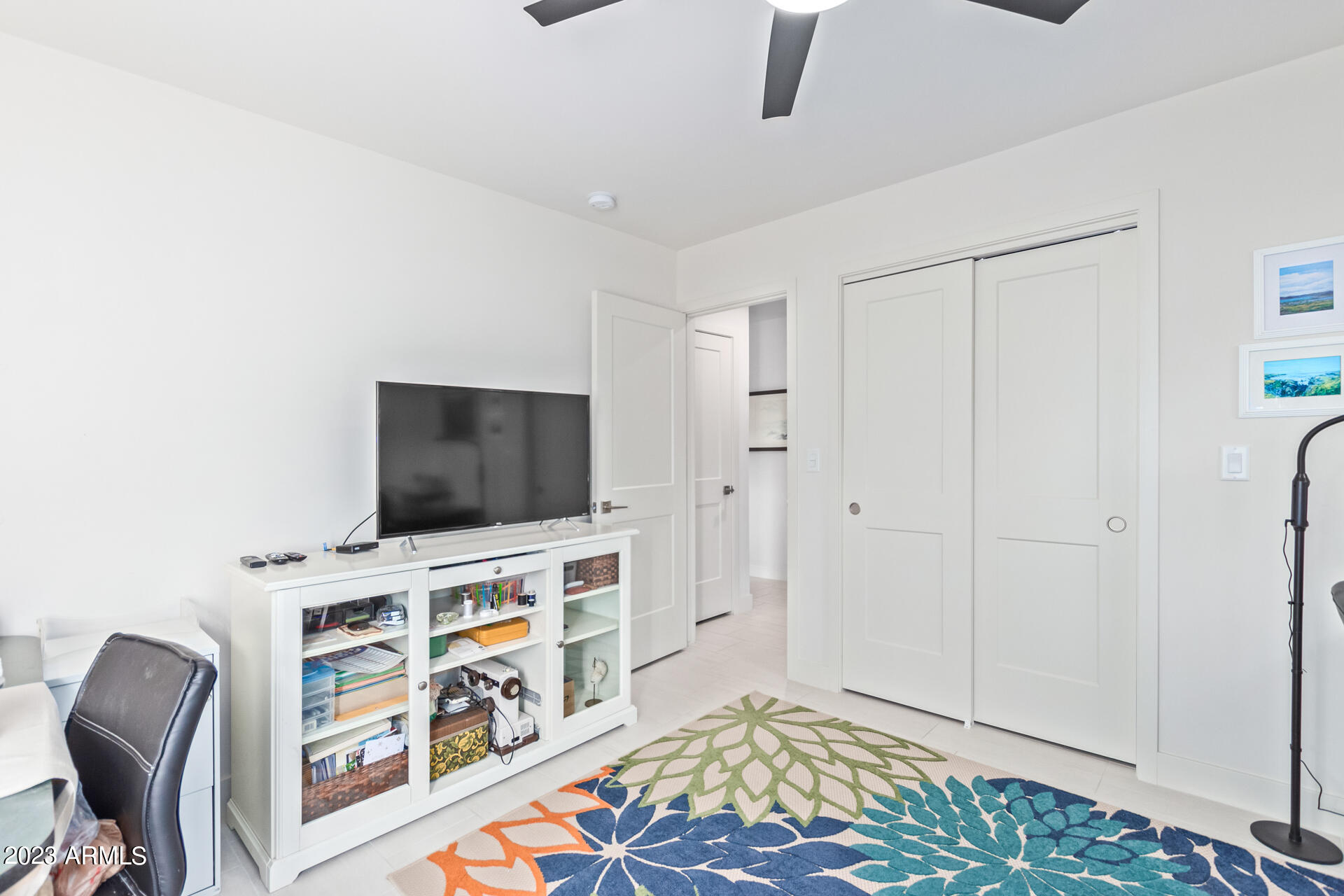 1020 E San Juan Avenue