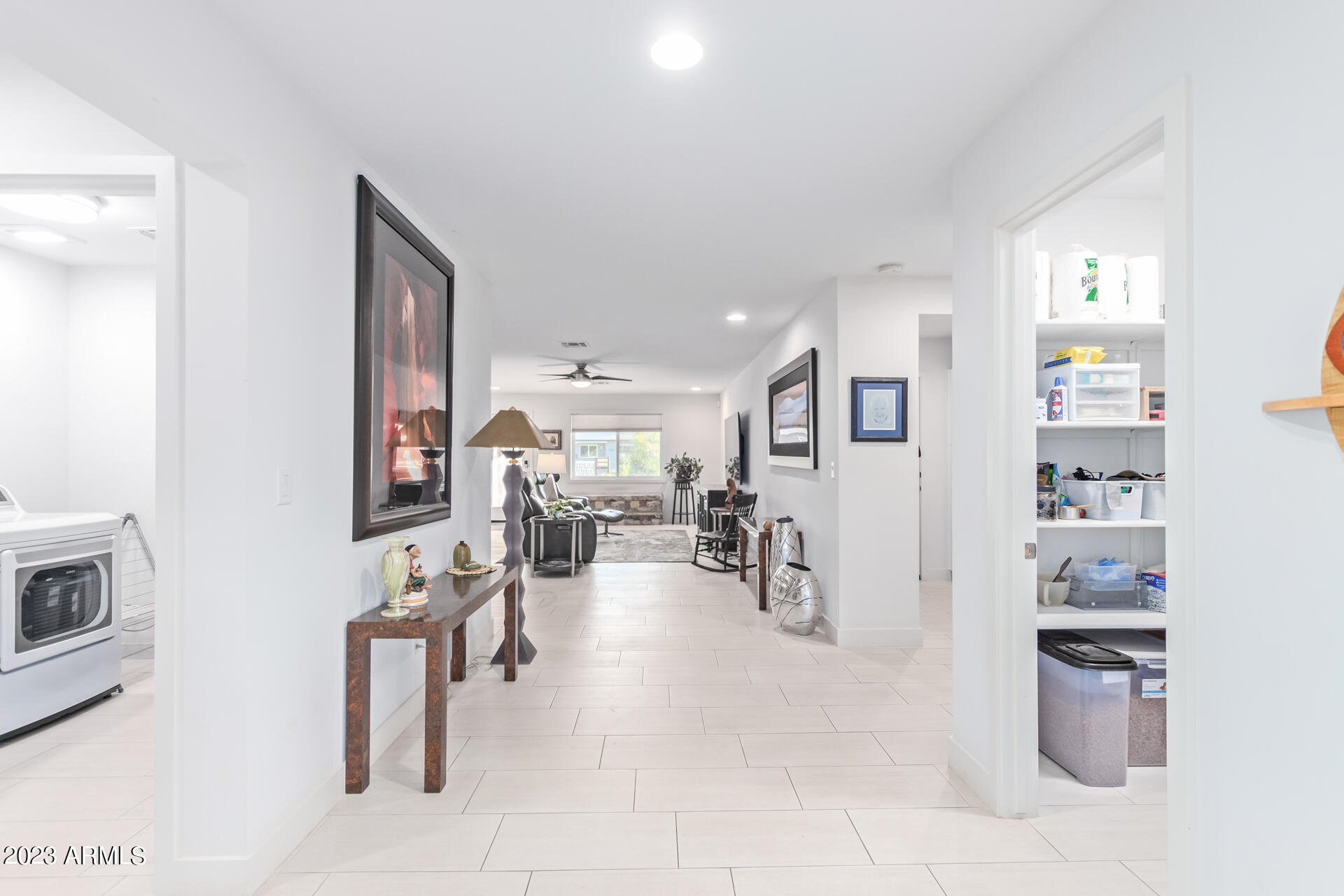 1020 E San Juan Avenue