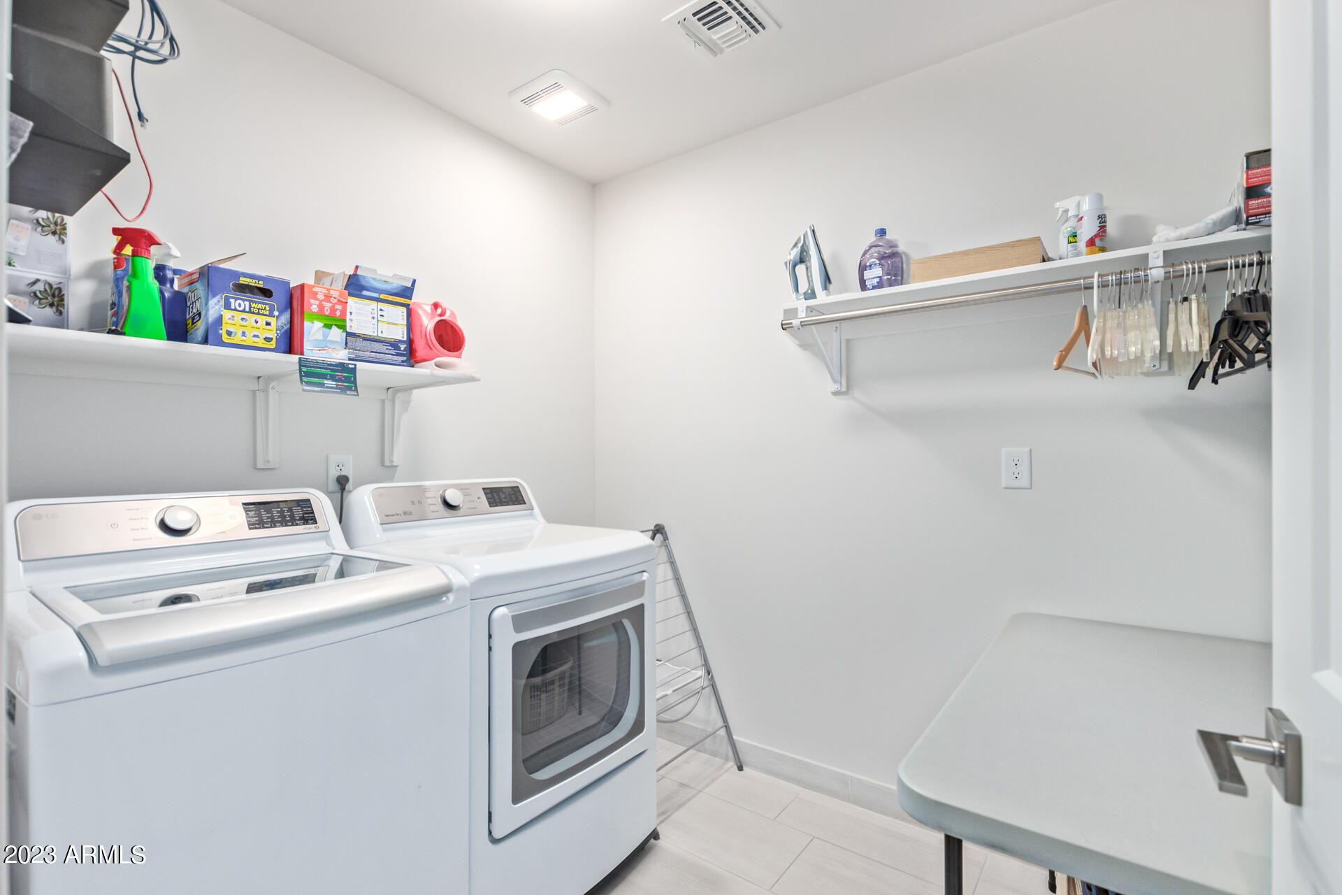 1020 E San Juan Avenue