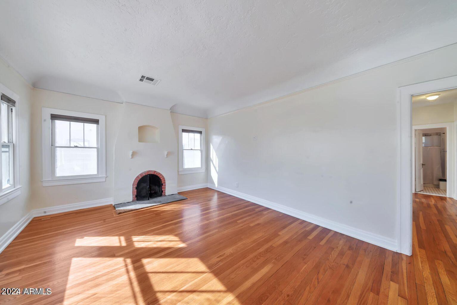 2526 N 13th Street