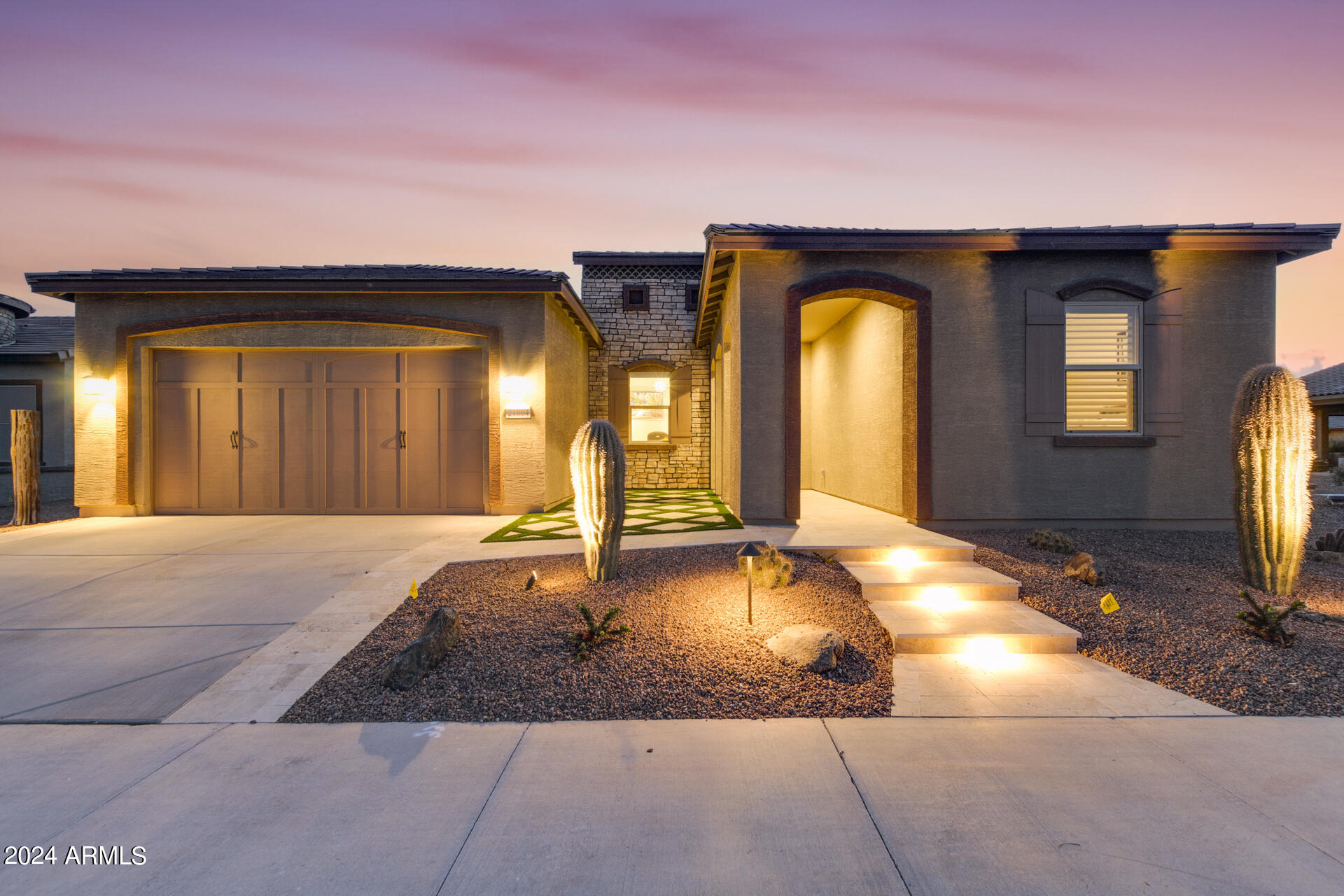 21004 N TUMBLEWEED Road