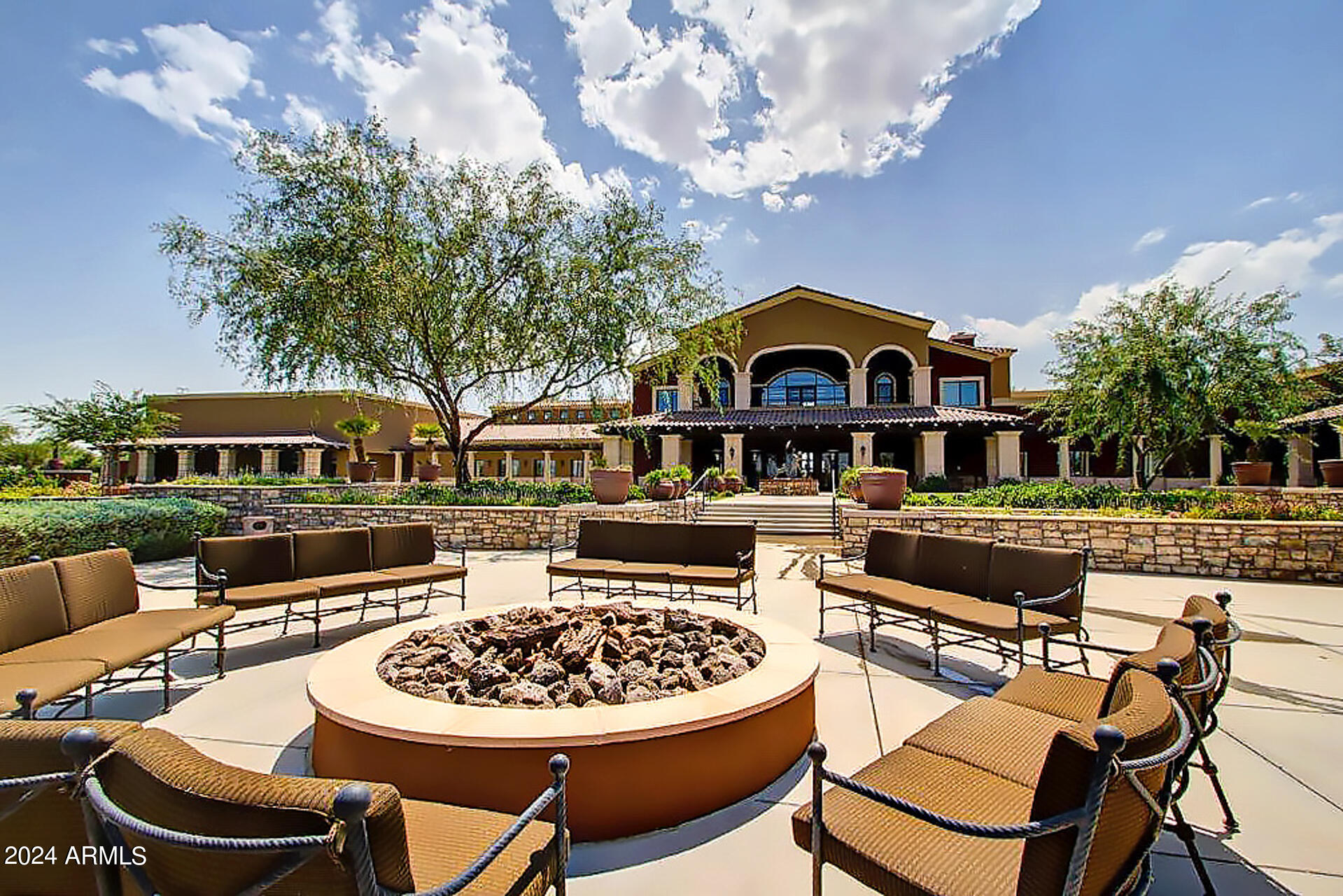 21004 N TUMBLEWEED Road