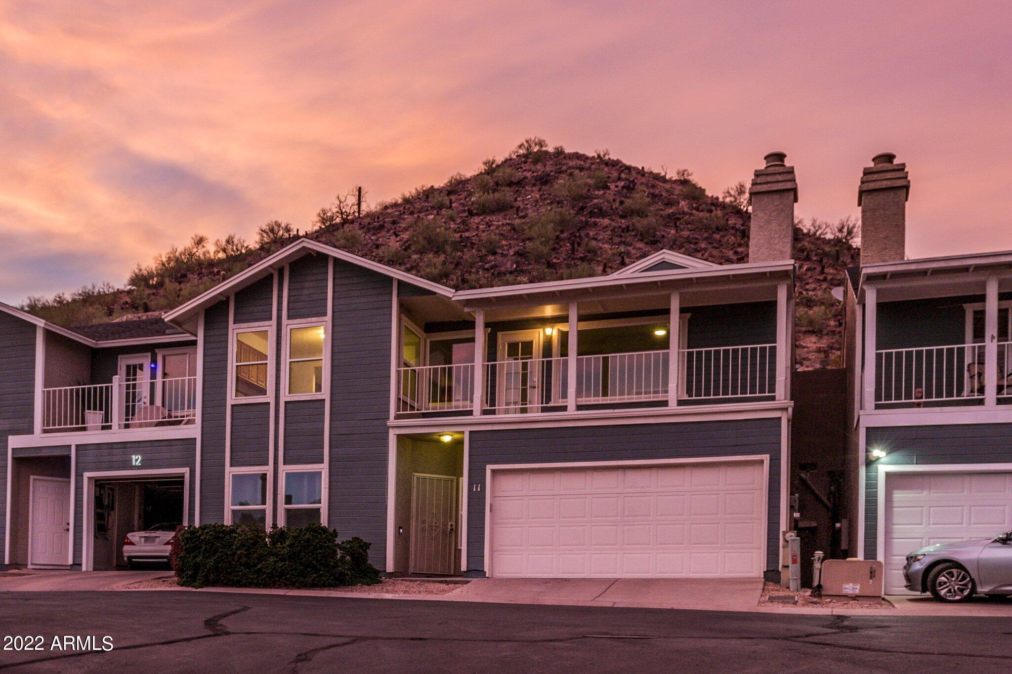 1102 W Peoria Avenue, 11