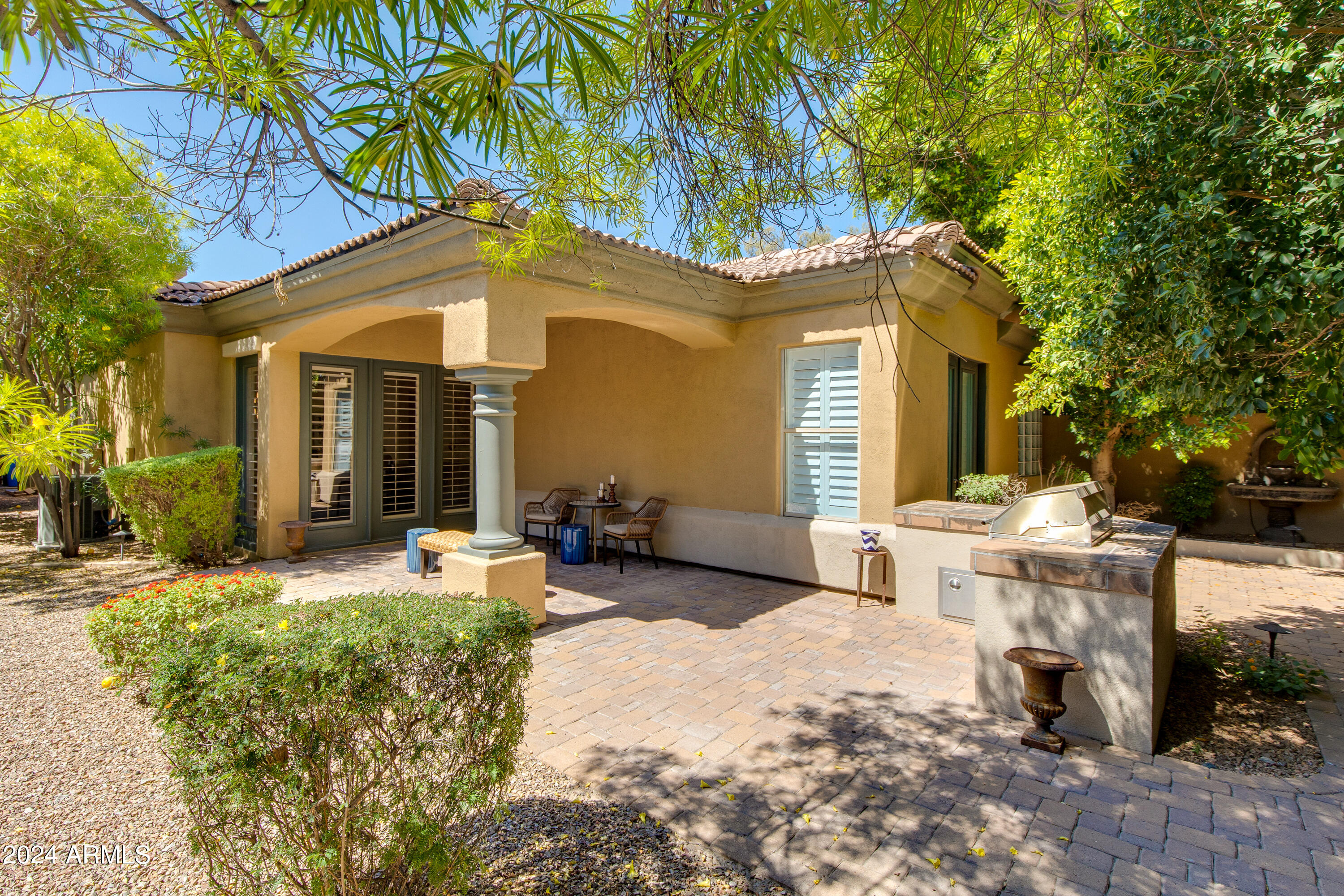 3406 E PYRENEES Pass