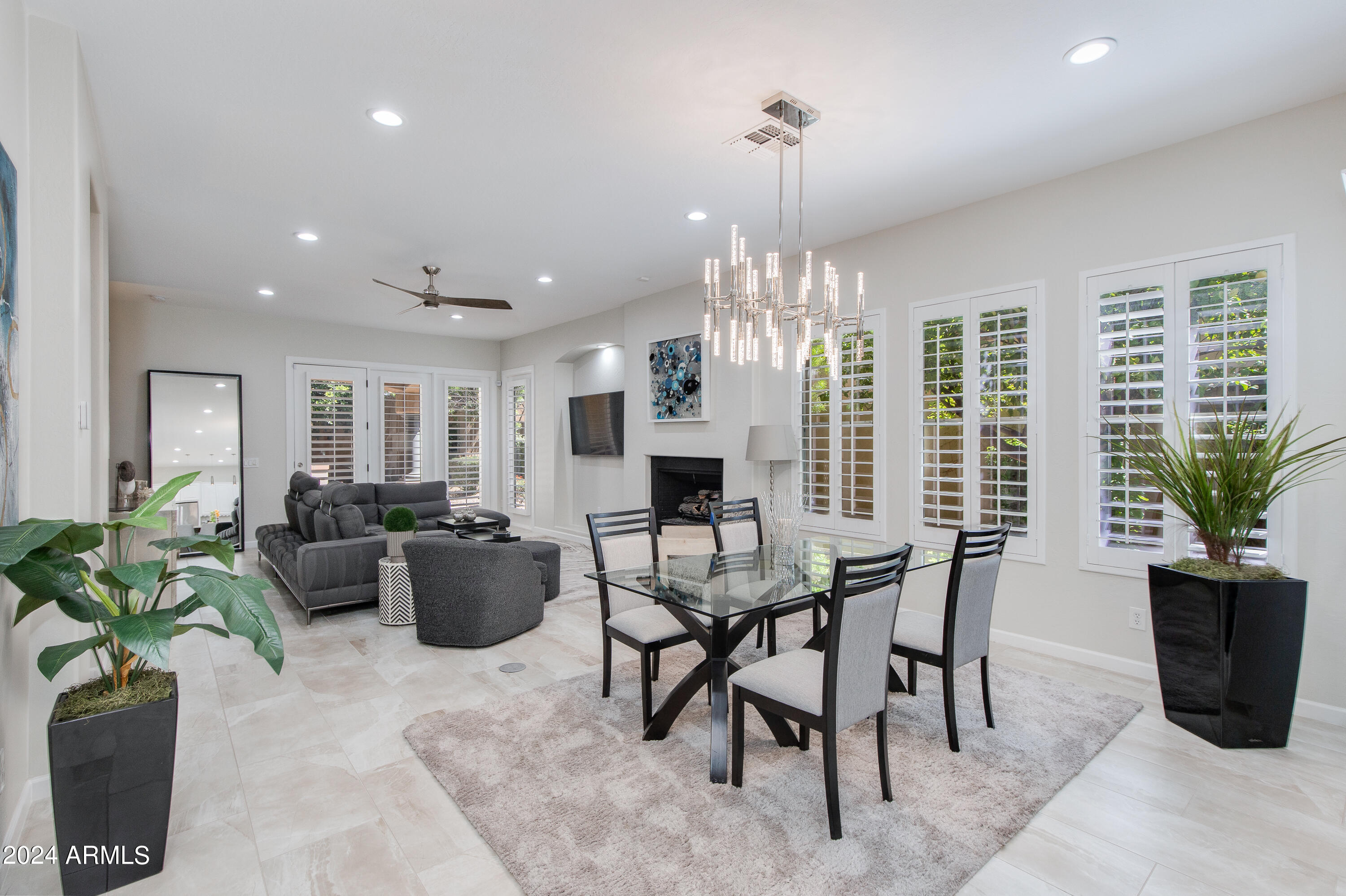 3406 E PYRENEES Pass