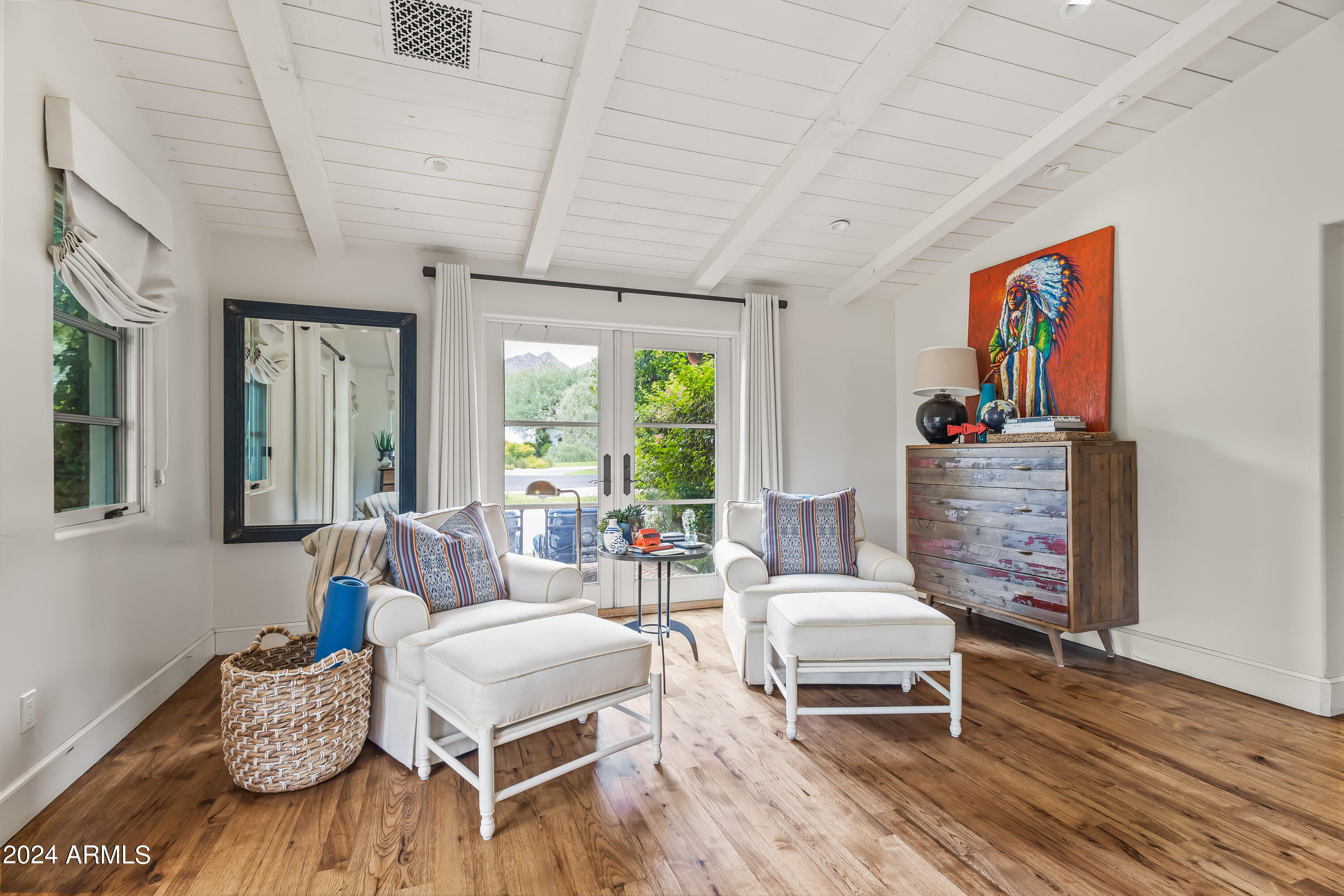 5219 N Casa Blanca Drive, 28