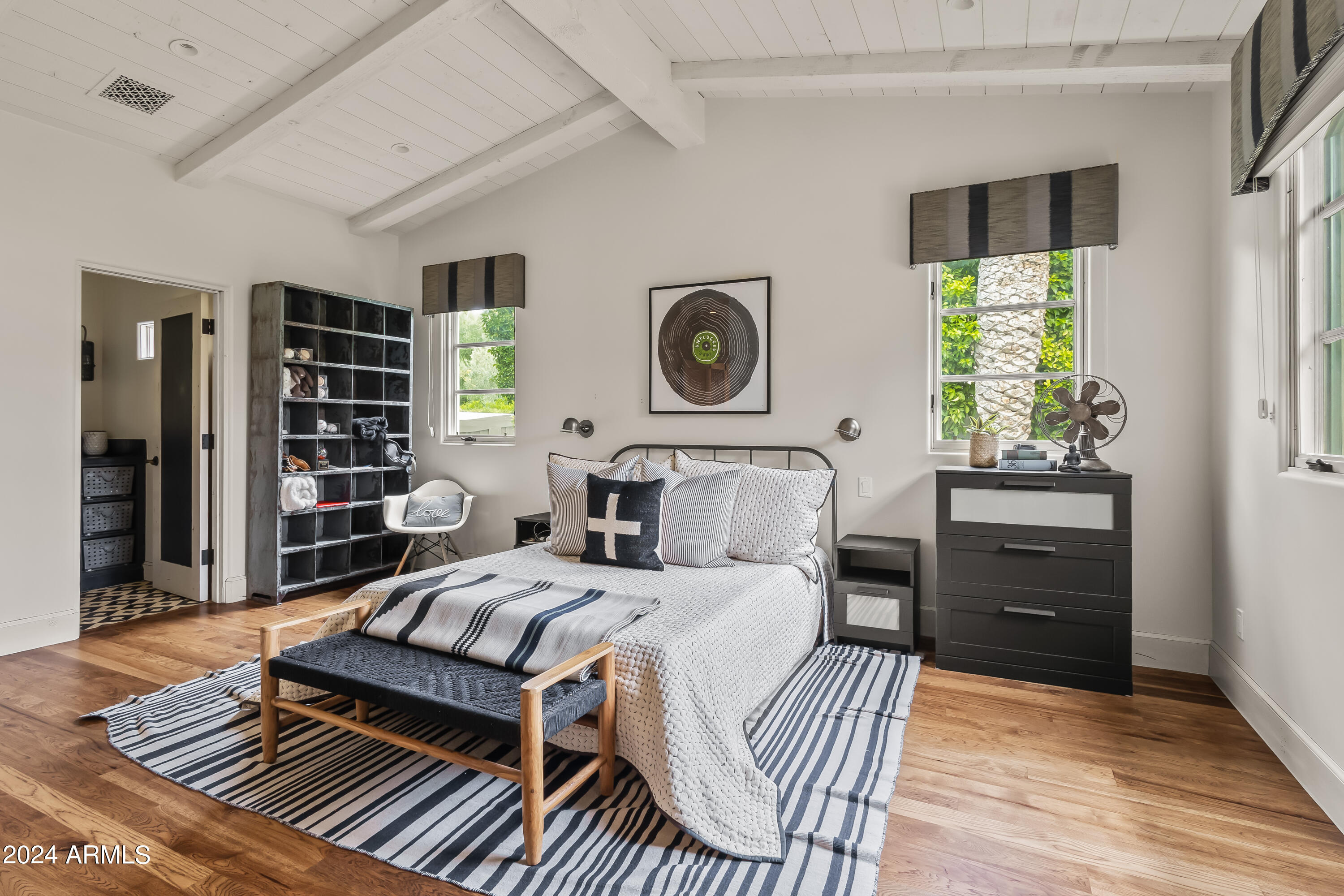 5219 N Casa Blanca Drive, 28