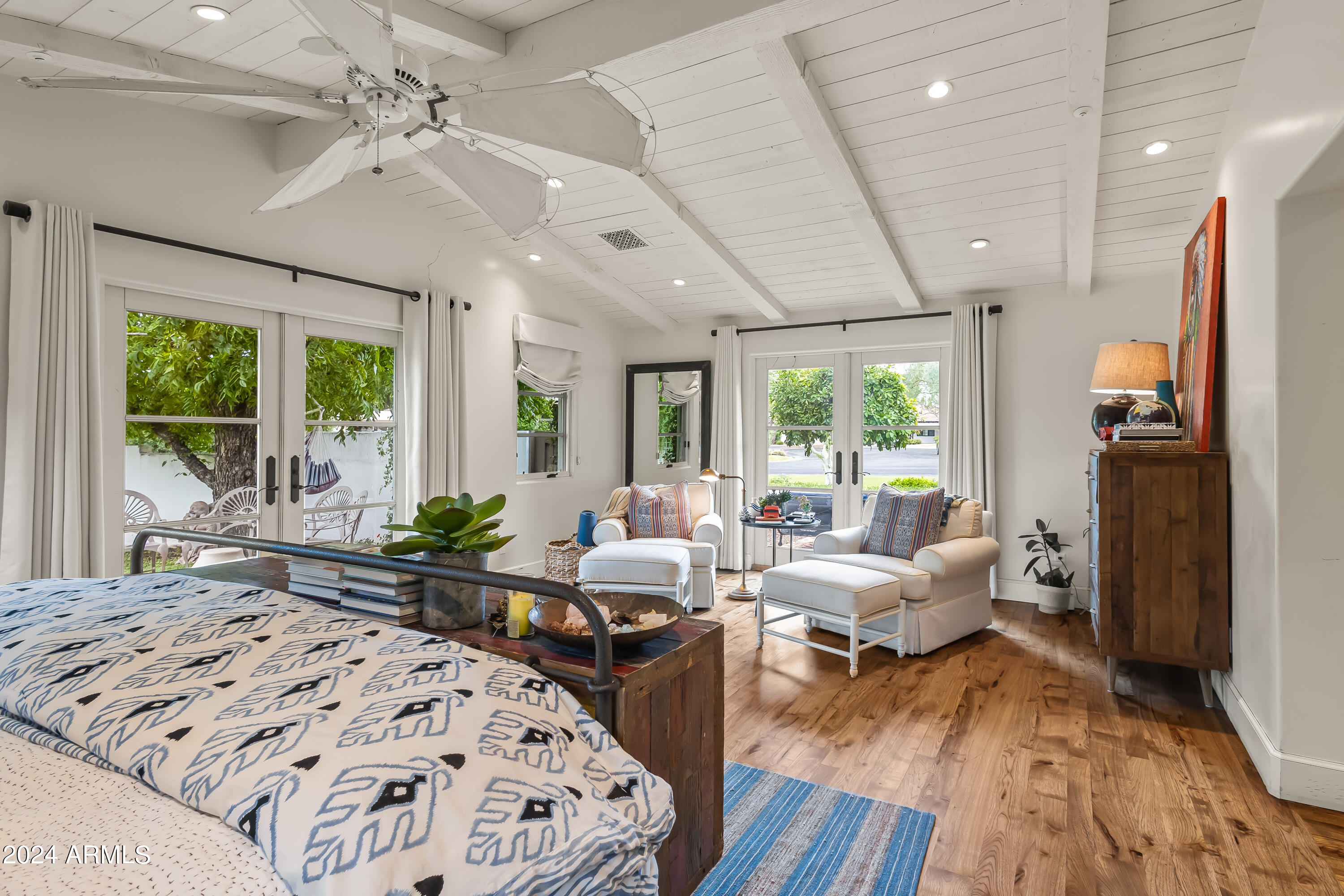 5219 N Casa Blanca Drive, 28