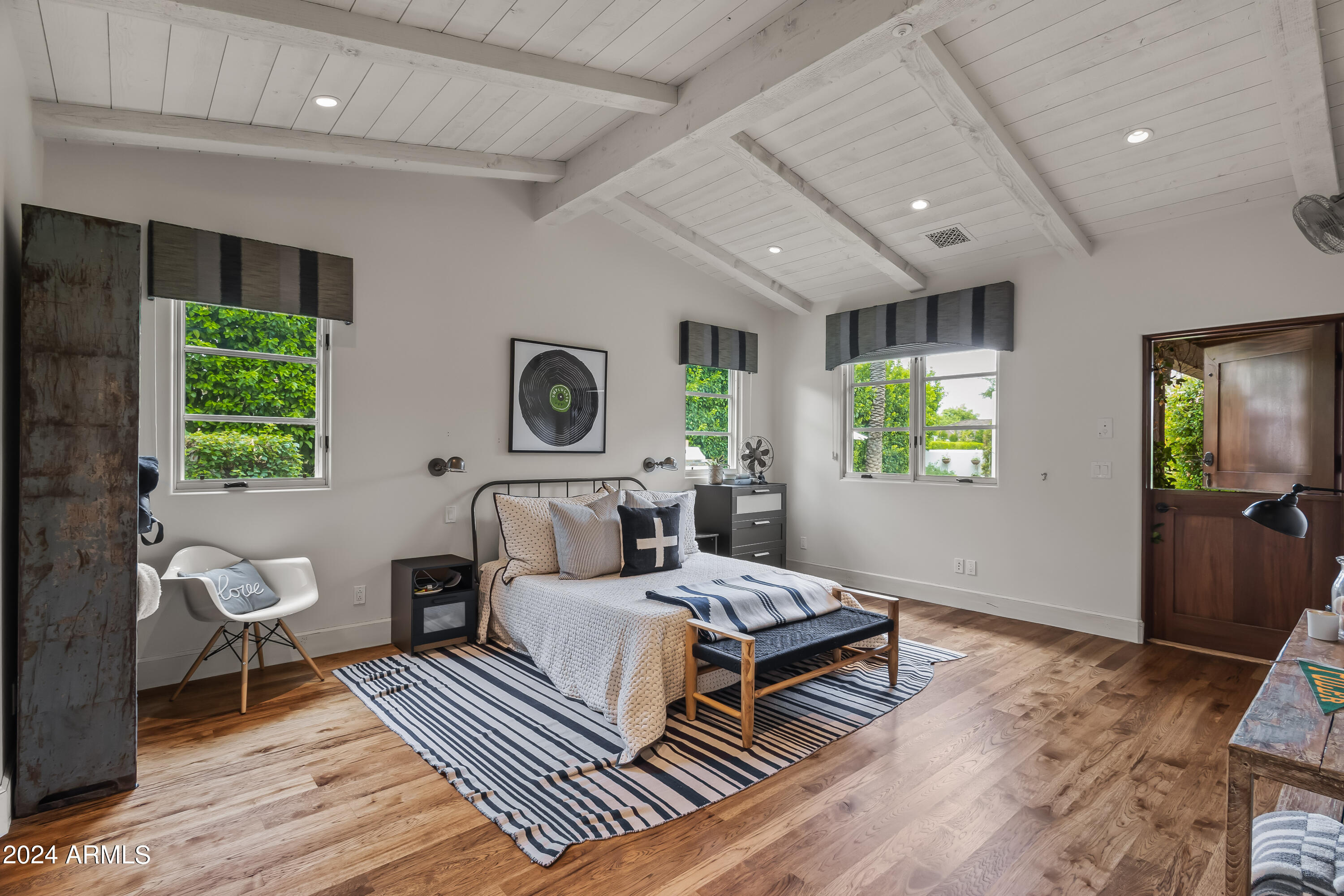 5219 N Casa Blanca Drive, 28