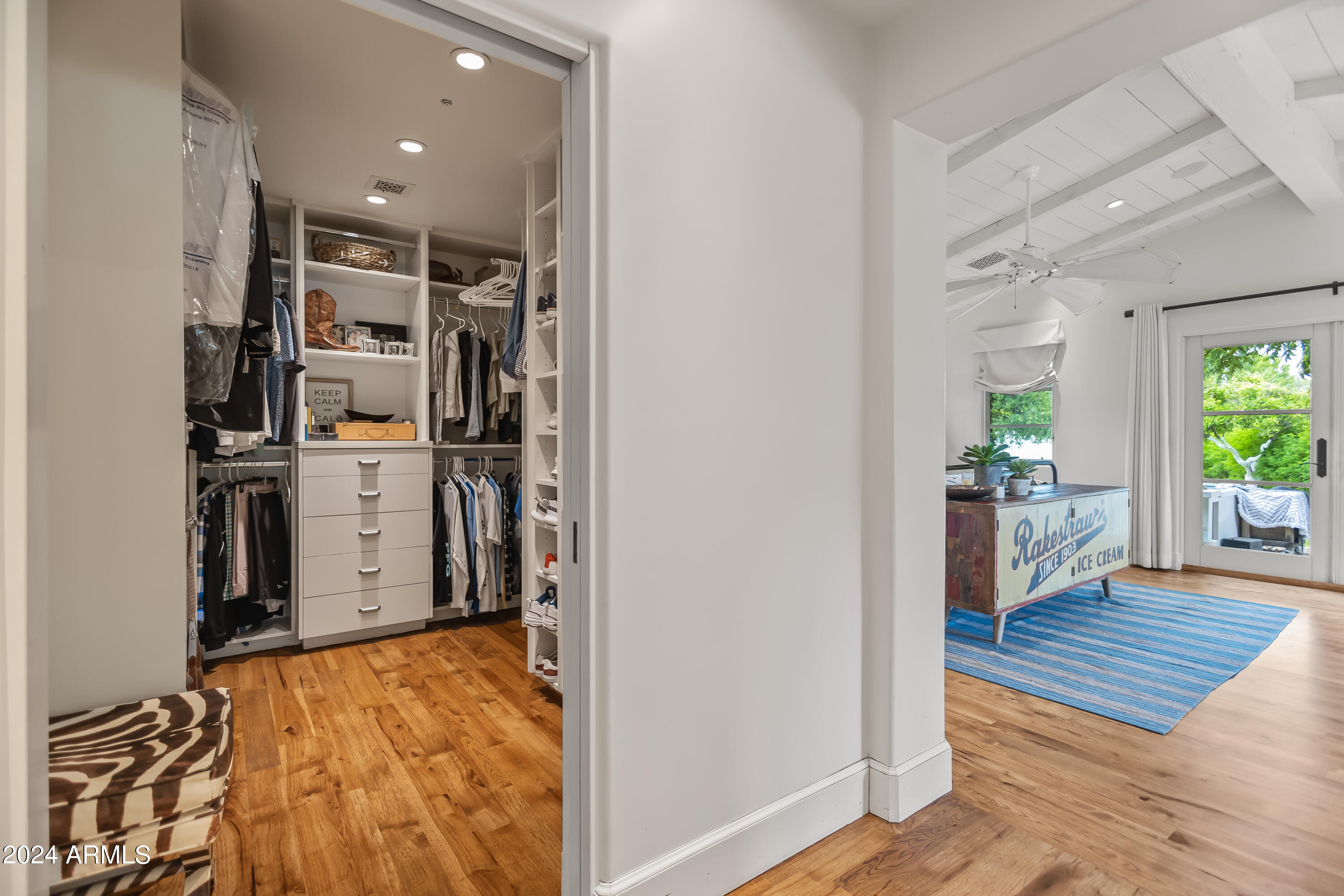 5219 N Casa Blanca Drive, 28