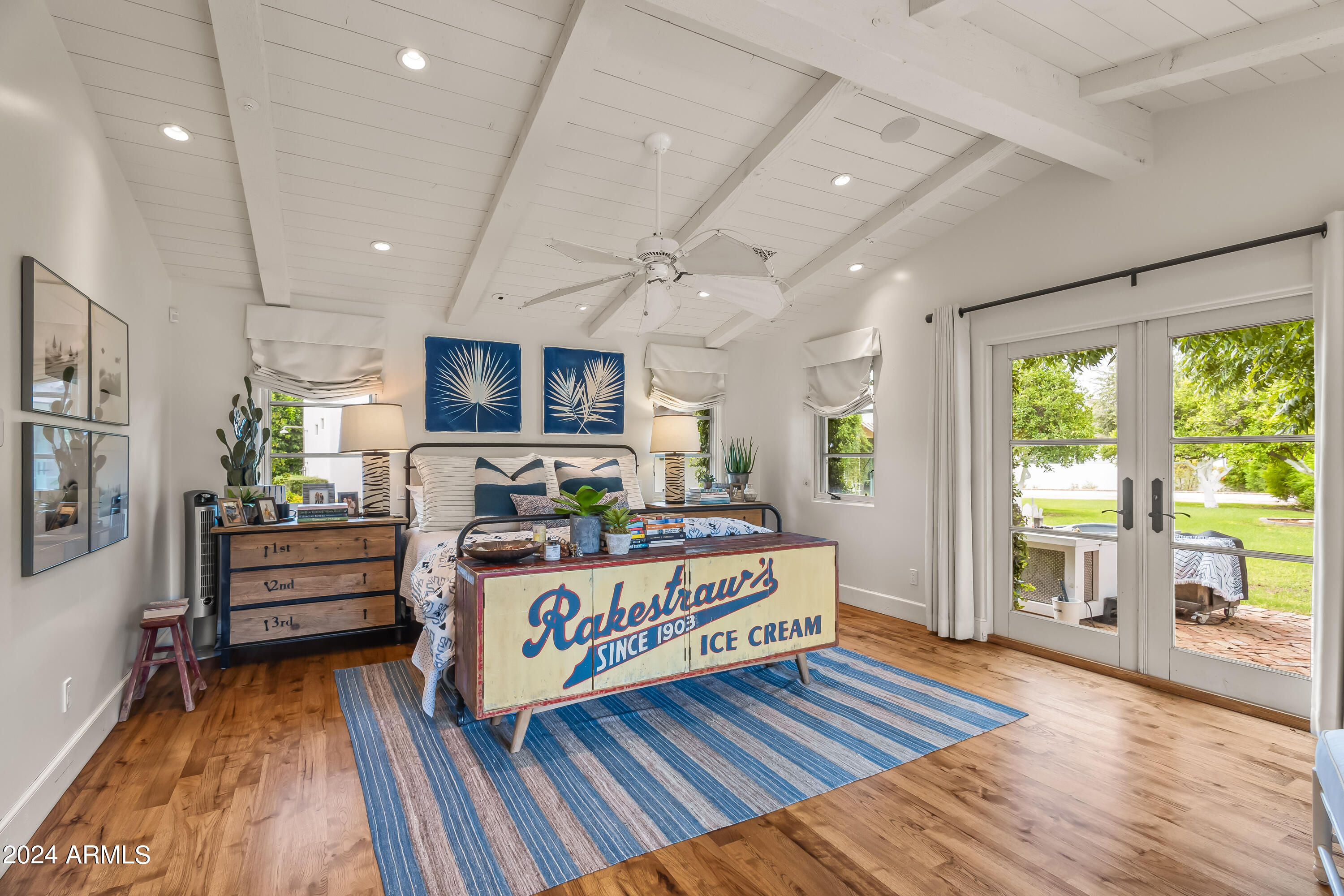 5219 N Casa Blanca Drive, 28