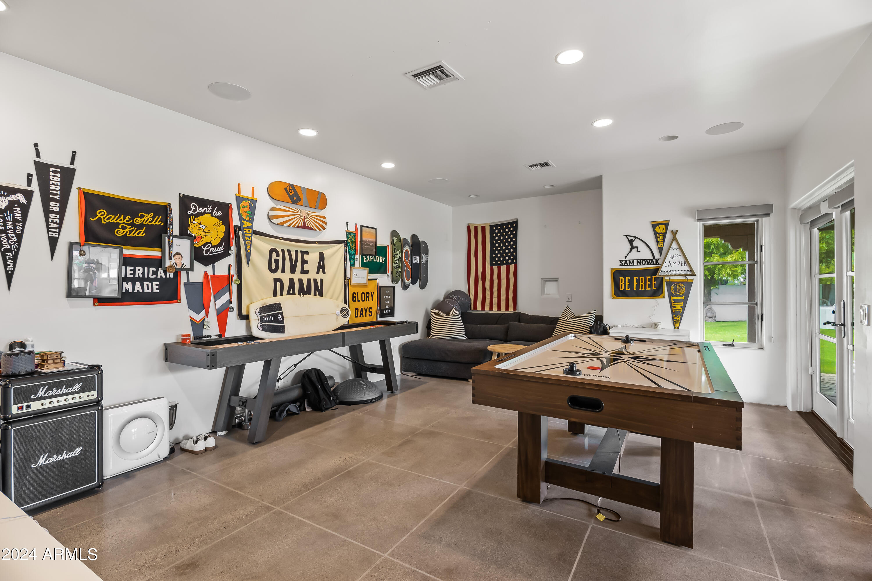 5219 N Casa Blanca Drive, 28