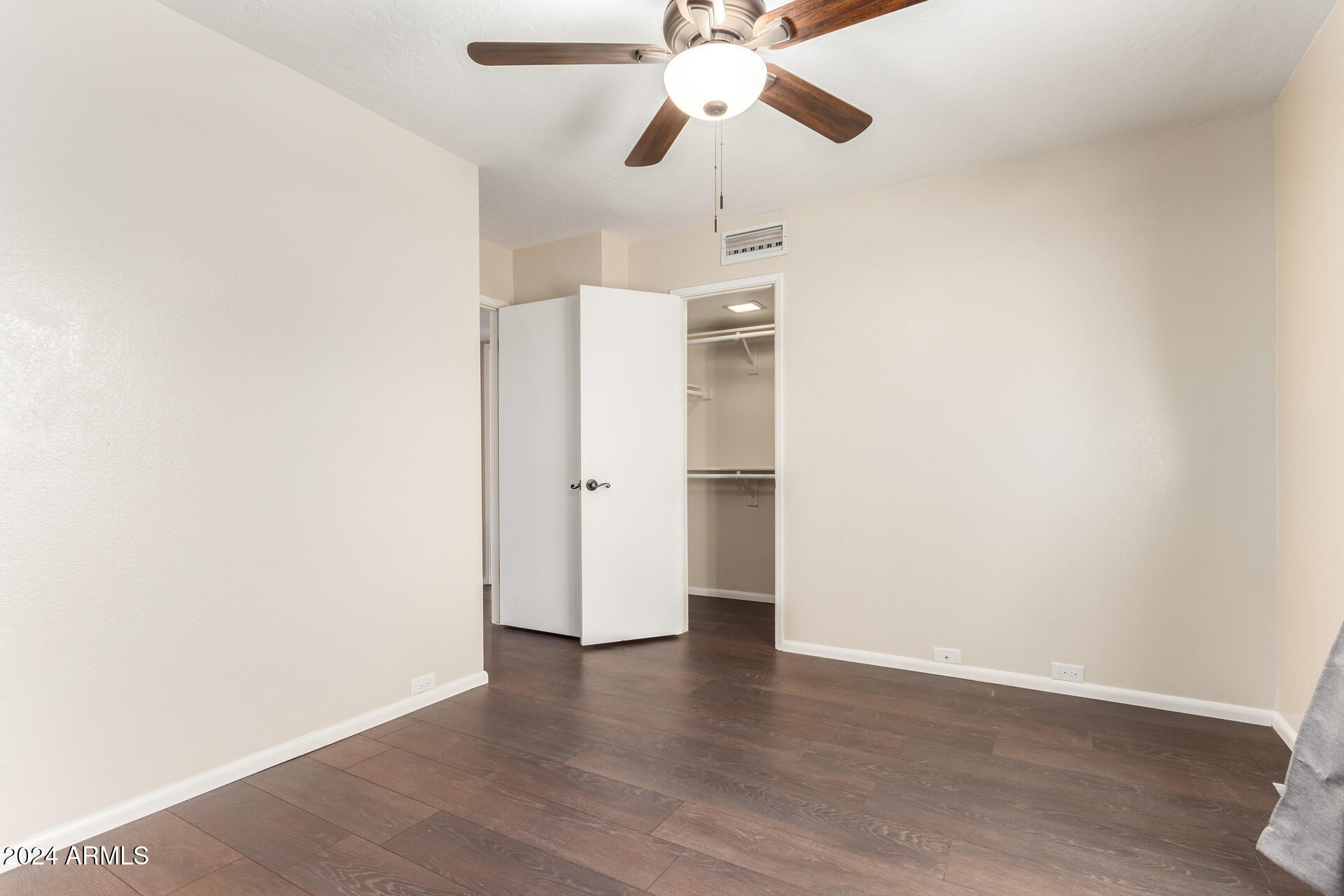 7557 N DREAMY DRAW Drive, 252