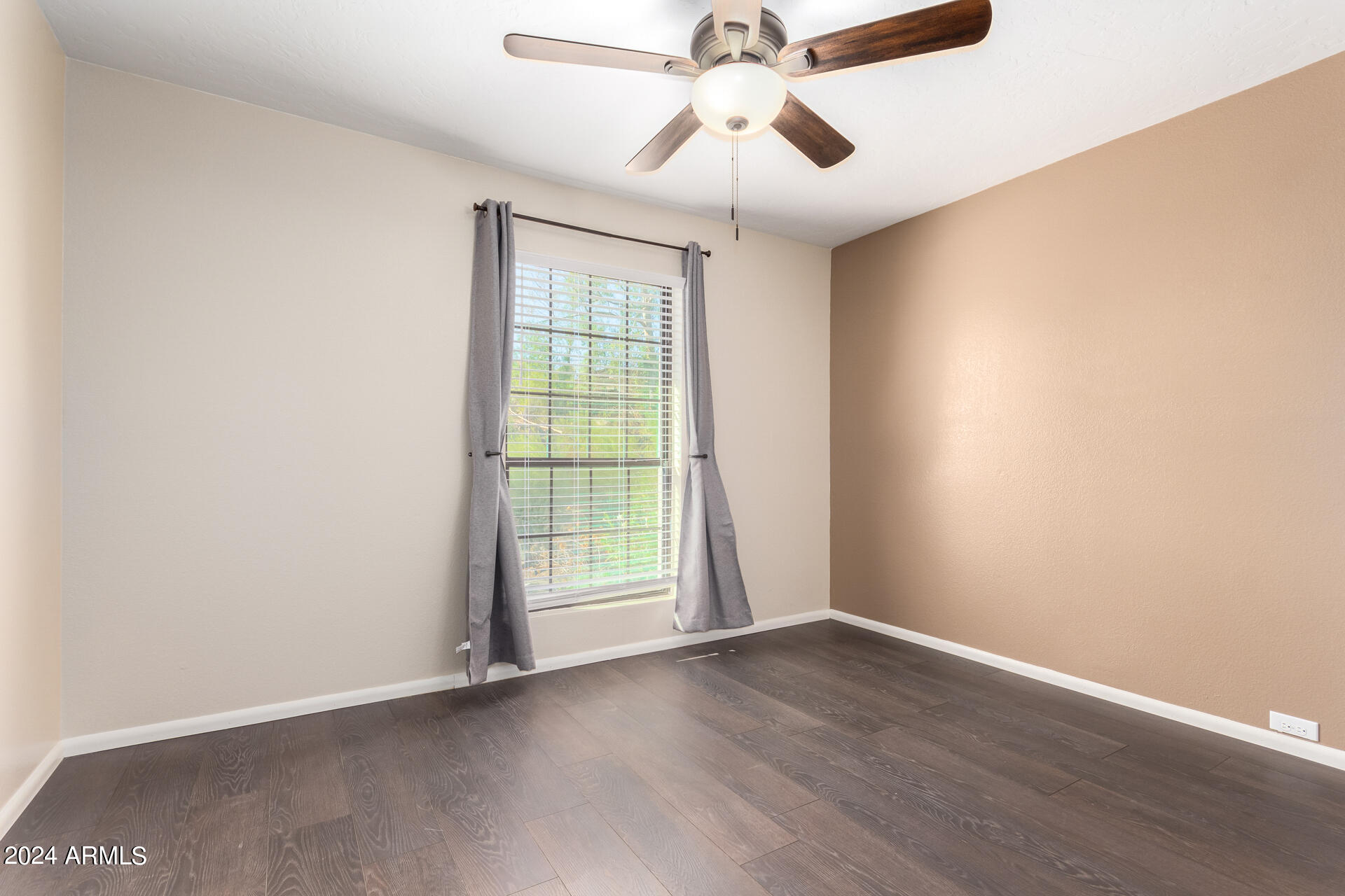 7557 N DREAMY DRAW Drive, 252
