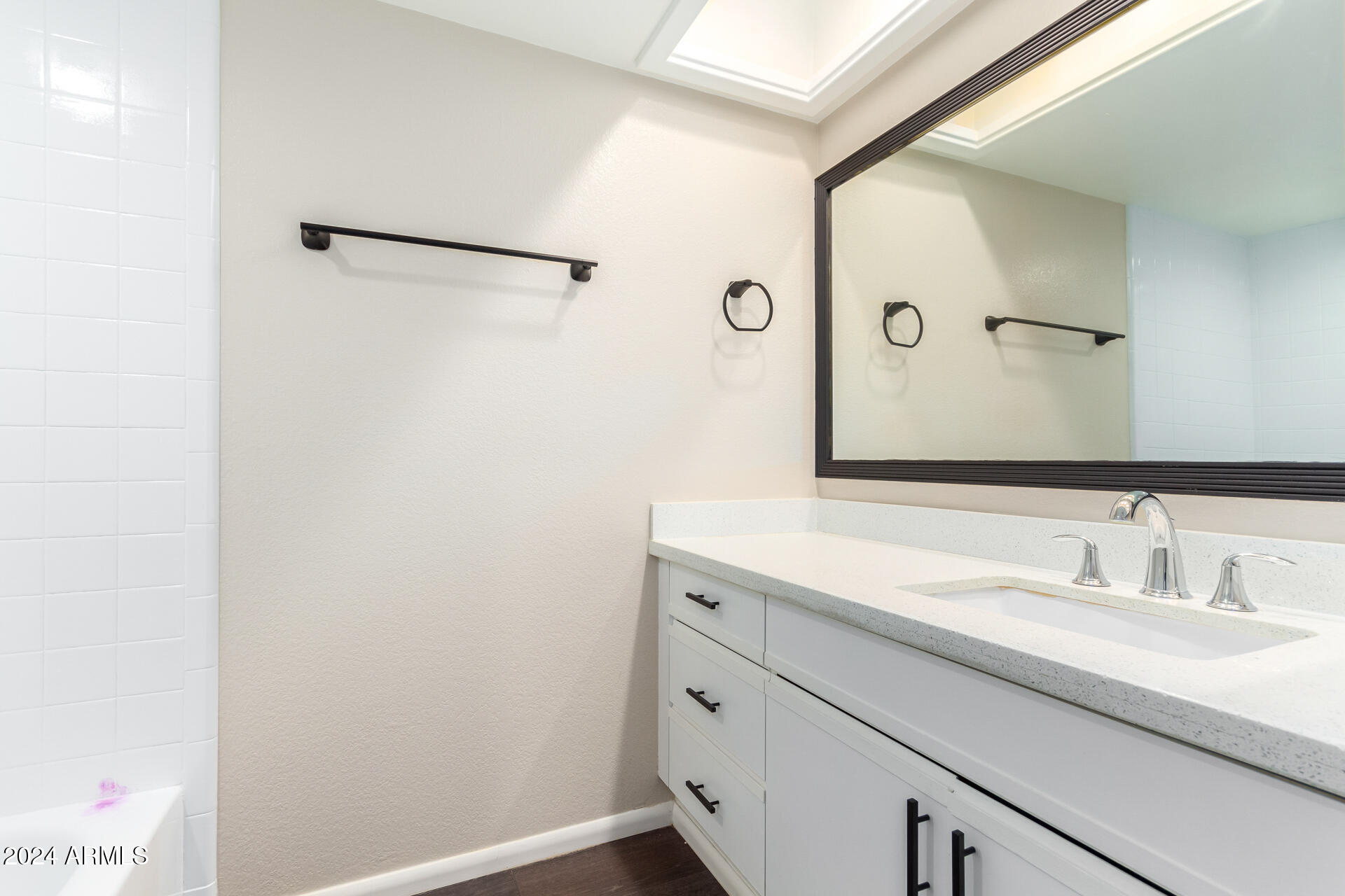 7557 N DREAMY DRAW Drive, 252