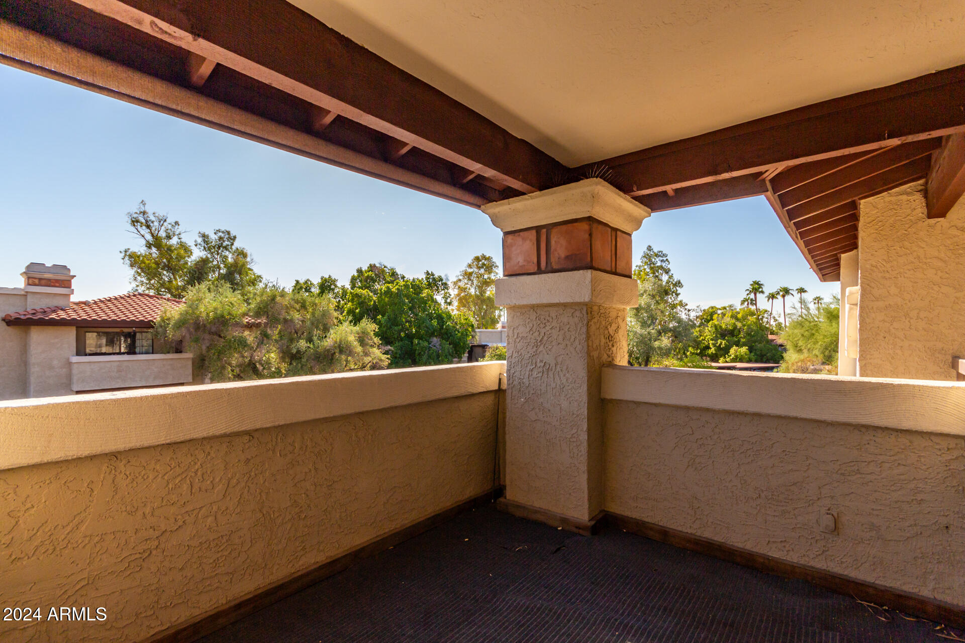 7557 N DREAMY DRAW Drive, 252