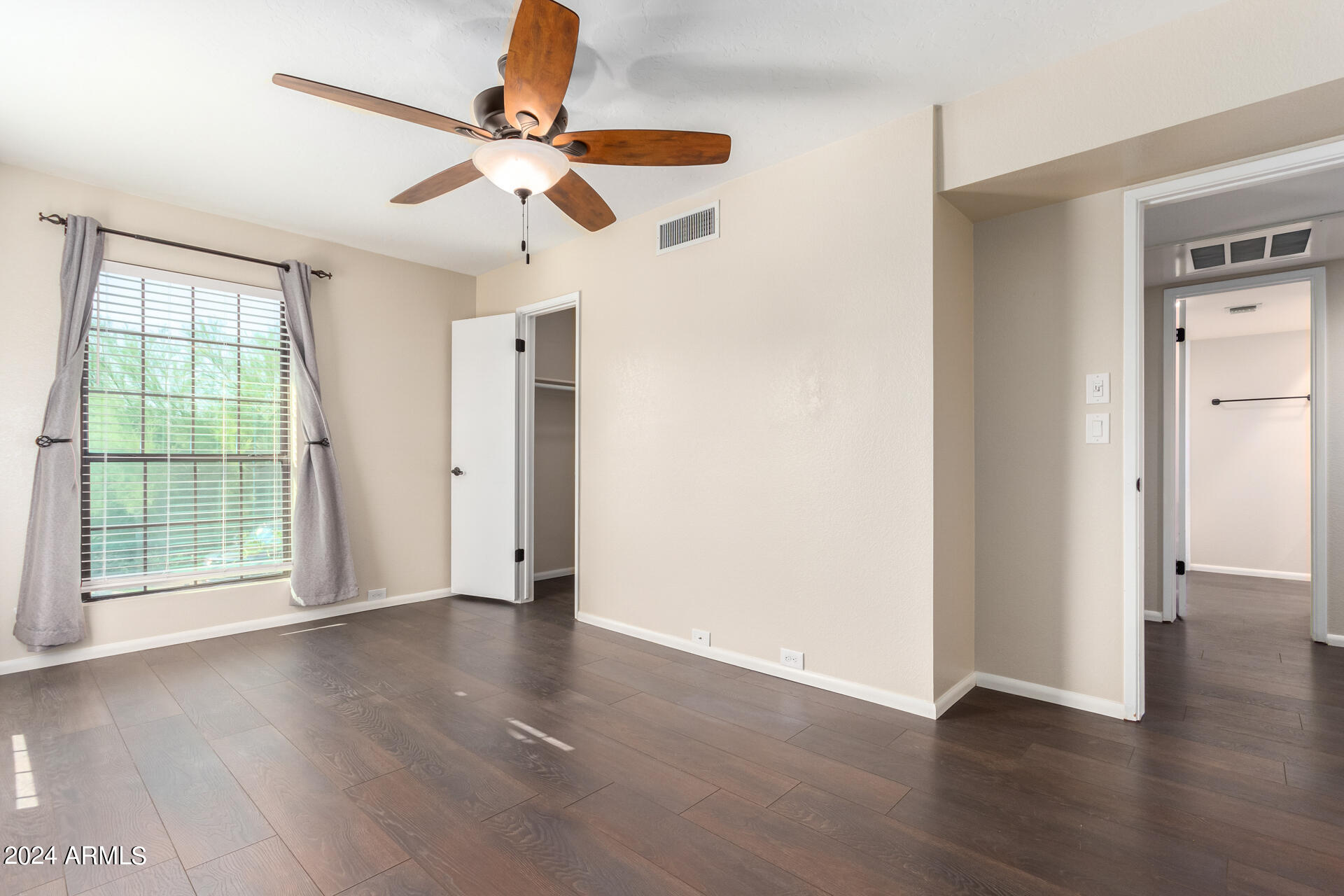 7557 N DREAMY DRAW Drive, 252