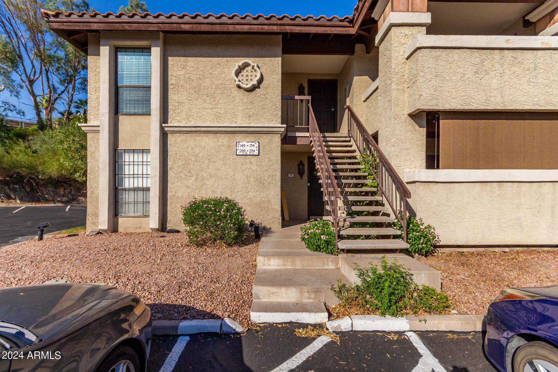 7557 N DREAMY DRAW Drive, 252