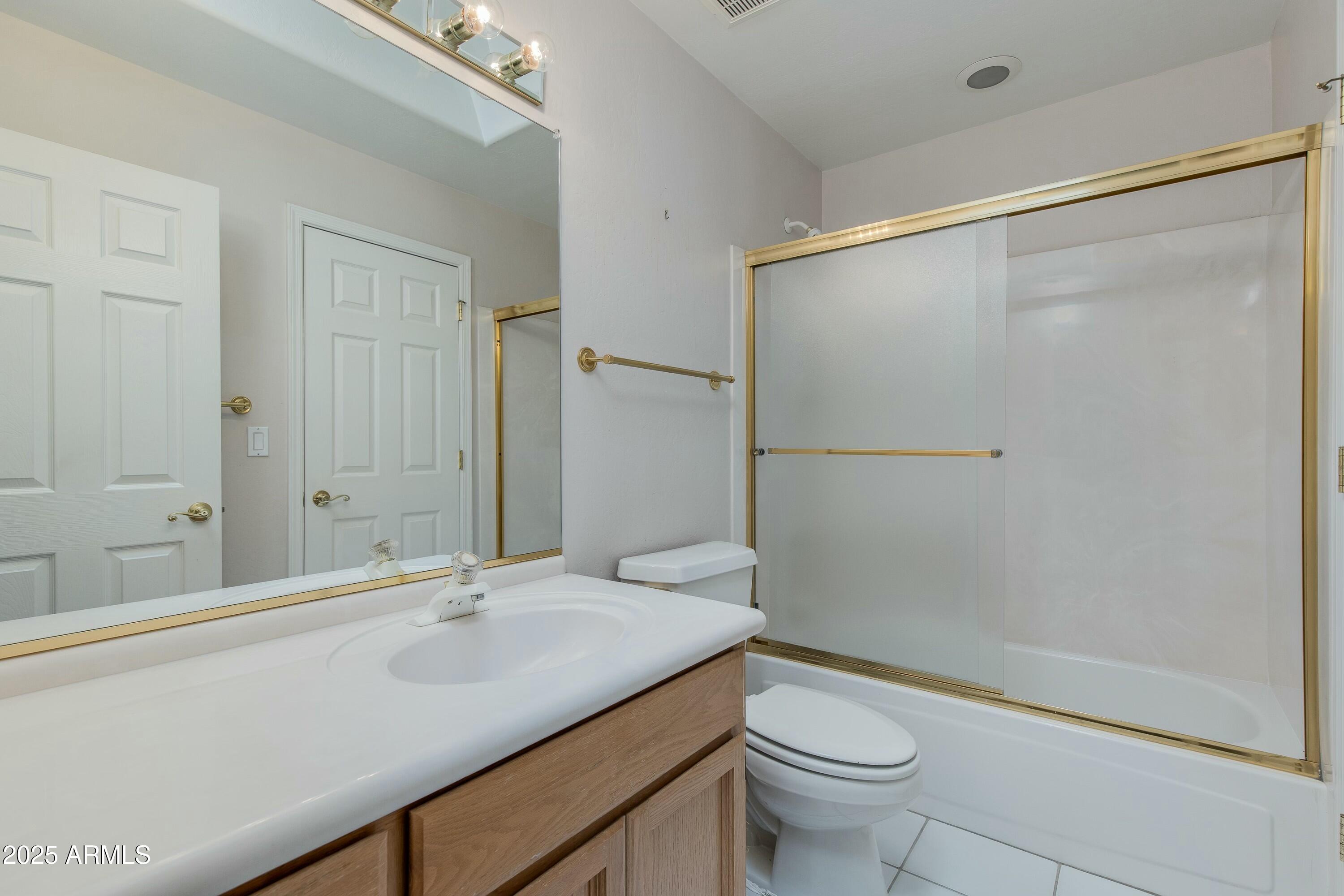 1133 W LAS PALMARITAS Drive