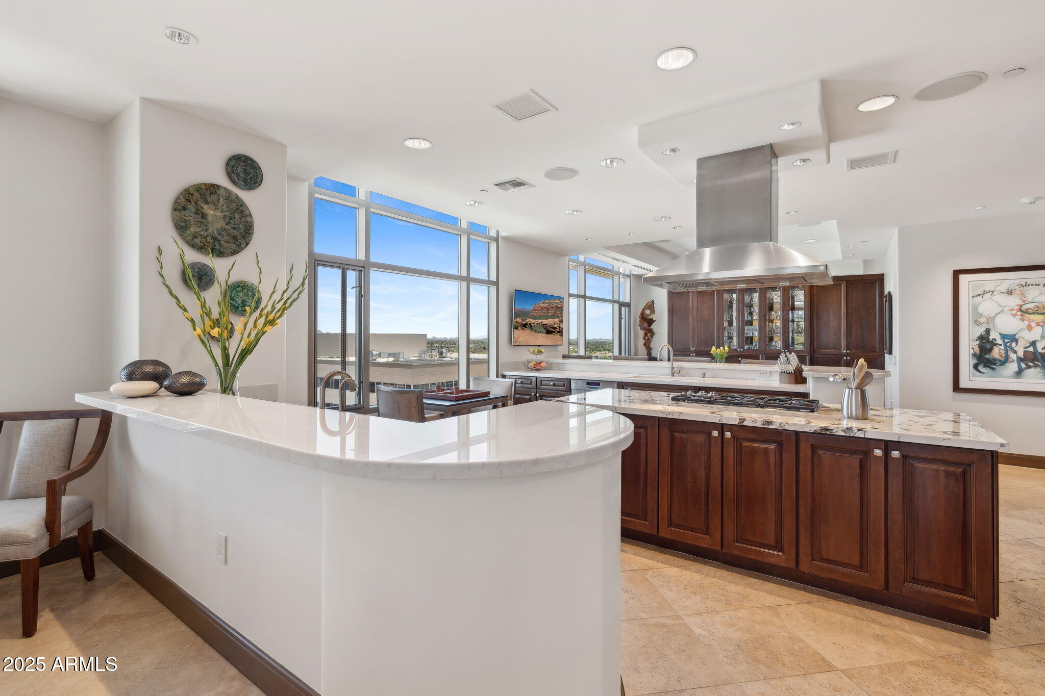 2211 E CAMELBACK Road, 1203