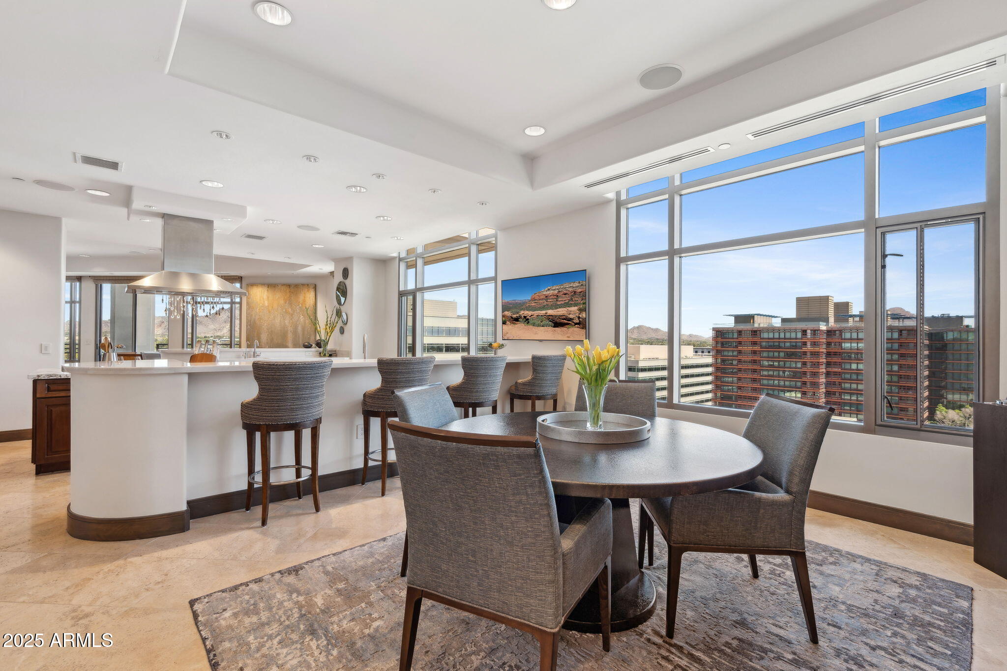 2211 E CAMELBACK Road, 1203