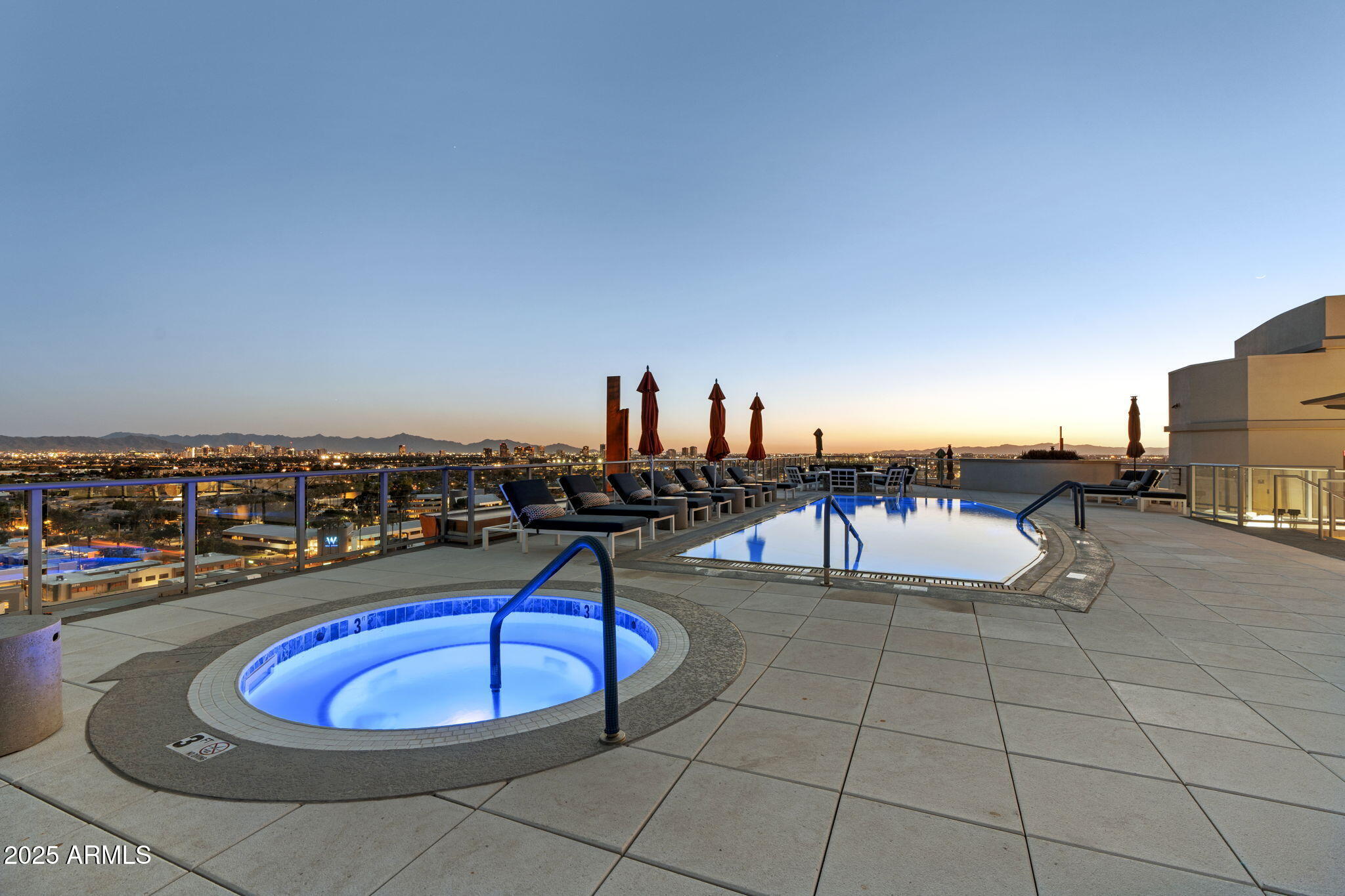 2211 E CAMELBACK Road, 1203