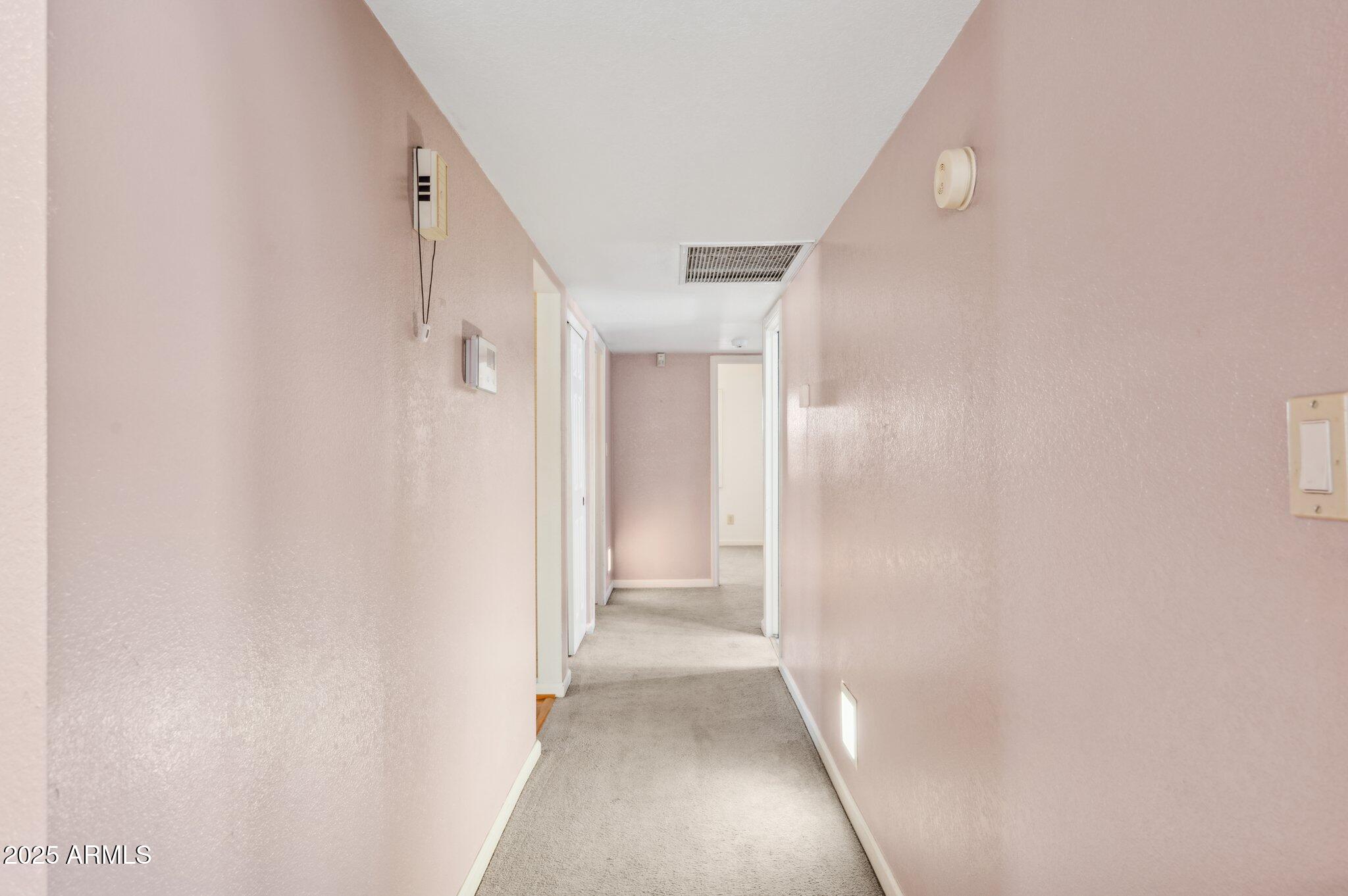 2053 W NATAL Circle