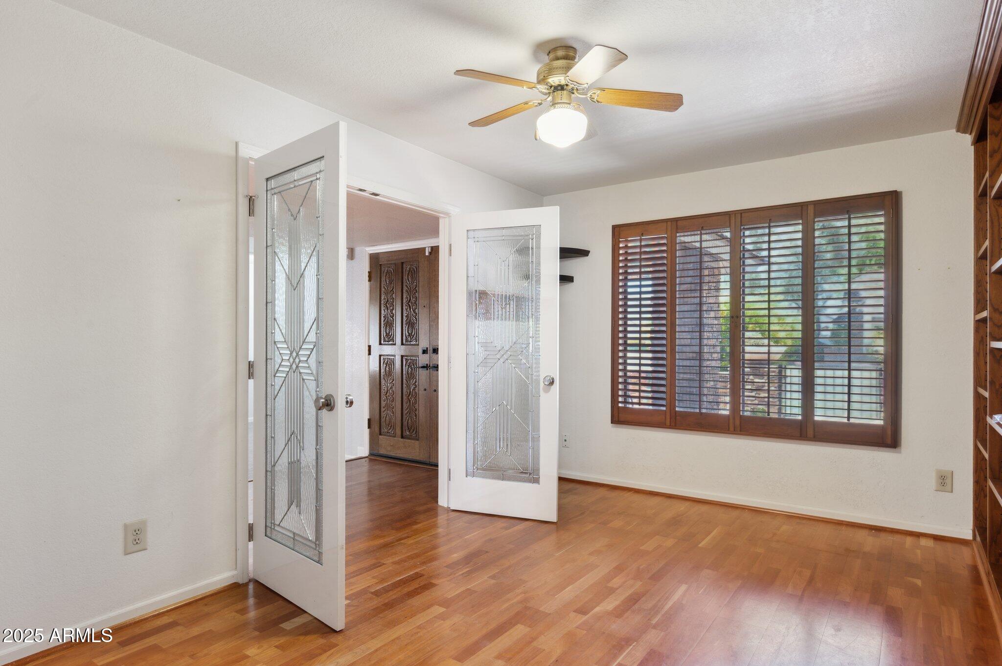 2053 W NATAL Circle
