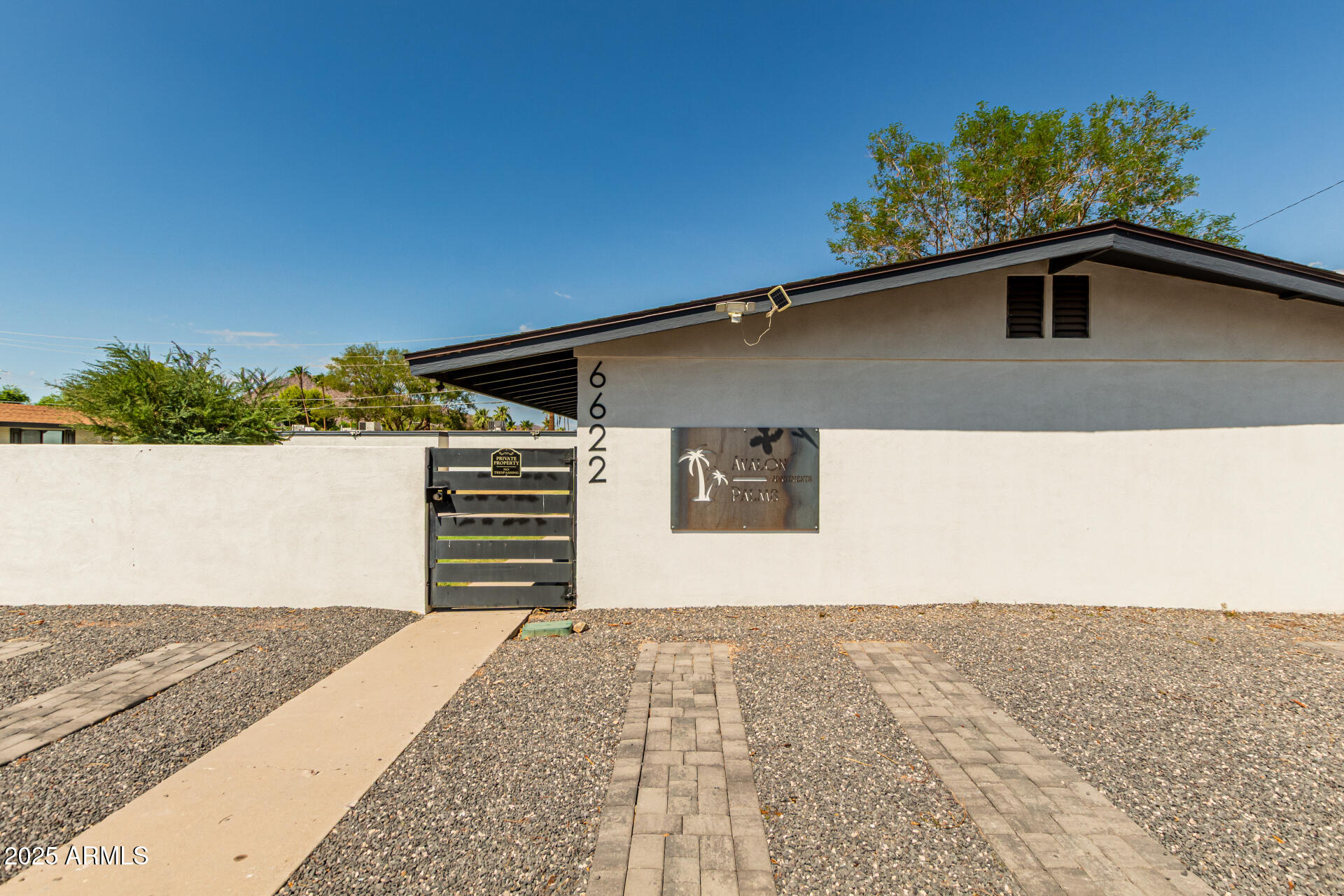 6628 E AVALON Drive