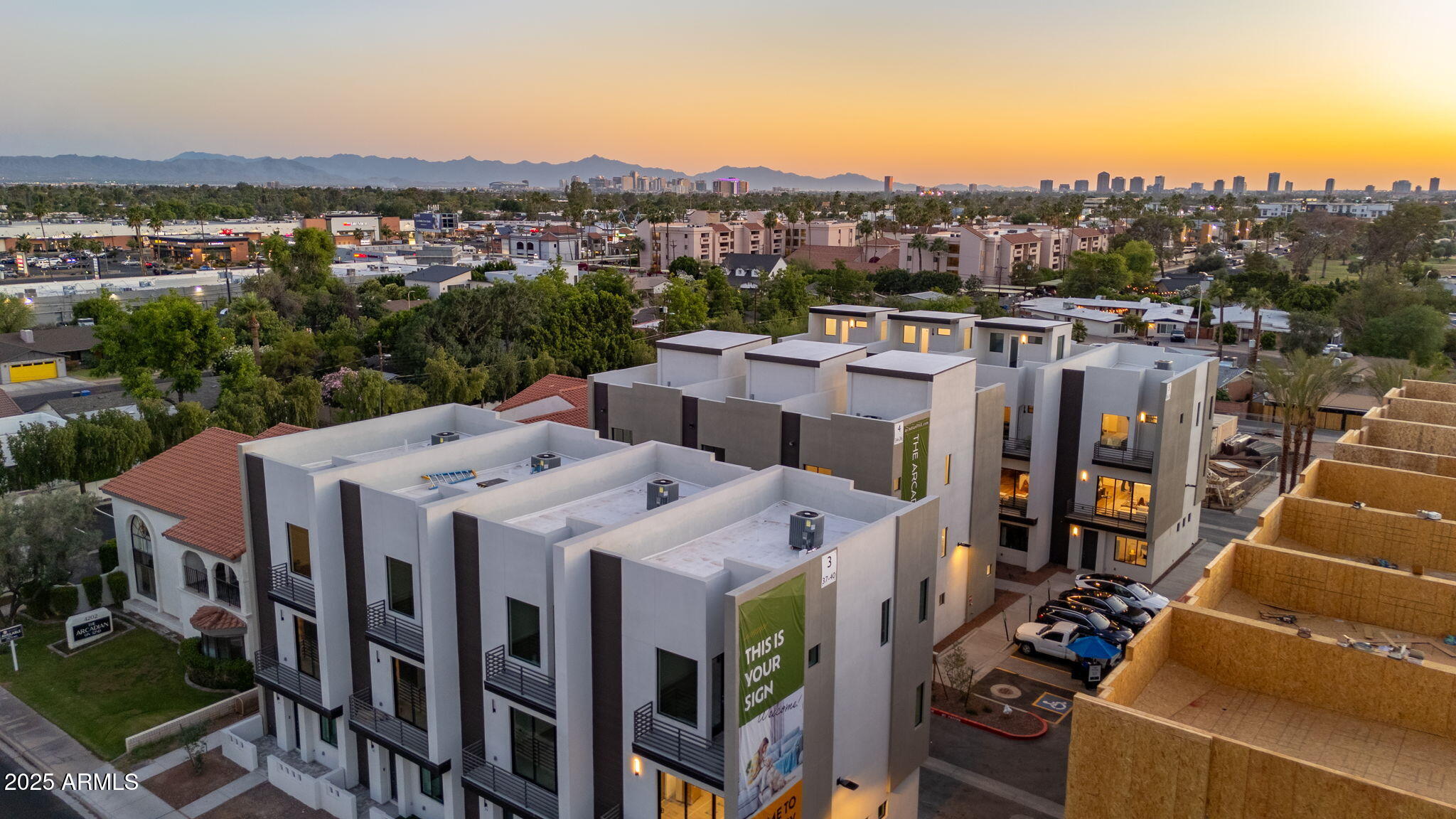 4220 N 32ND Street, 1