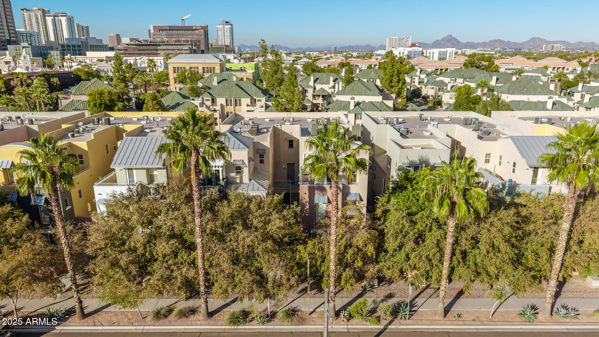 706 E WASHINGTON Street 114