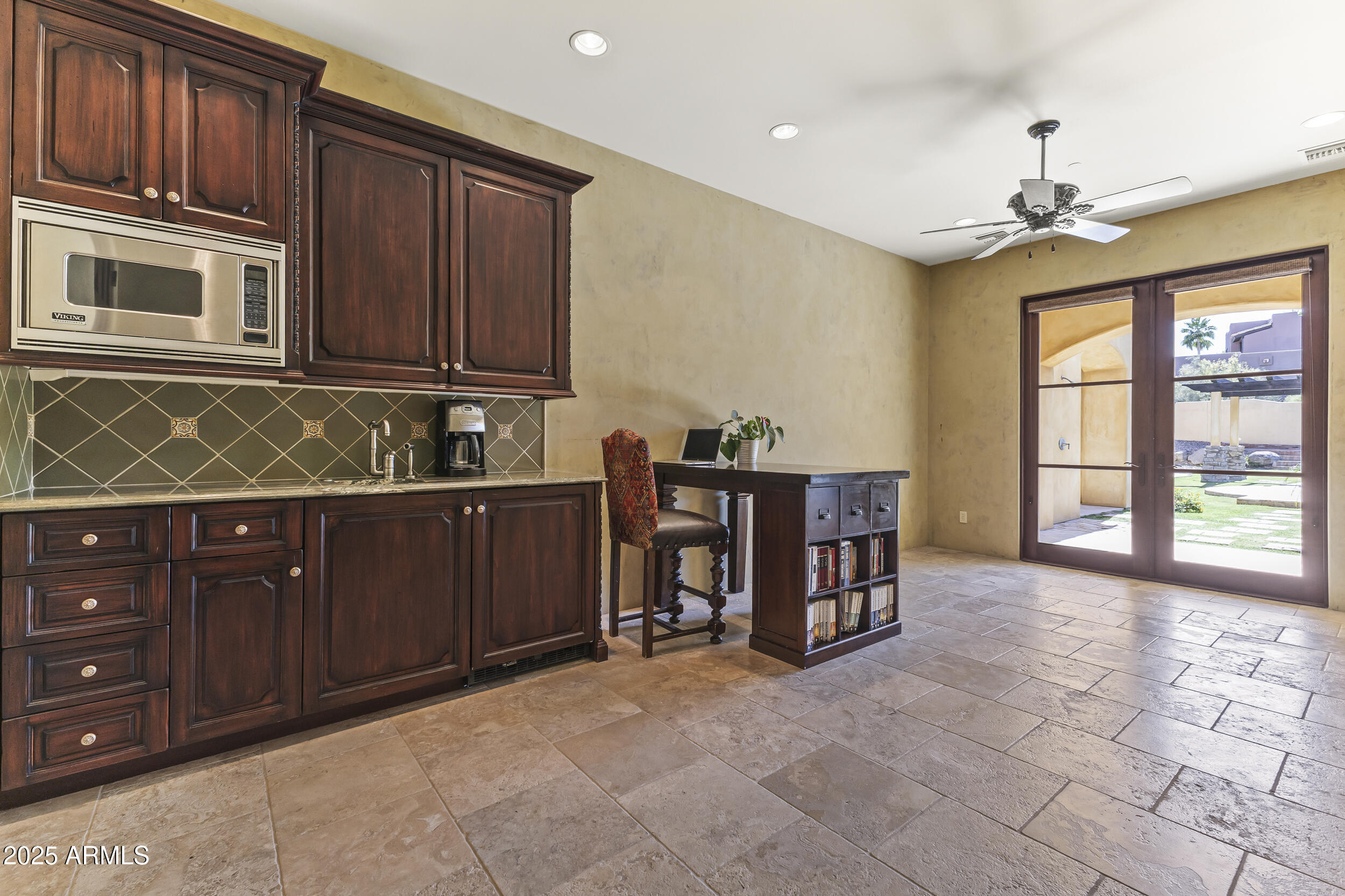 4334 E Desert Crest Drive