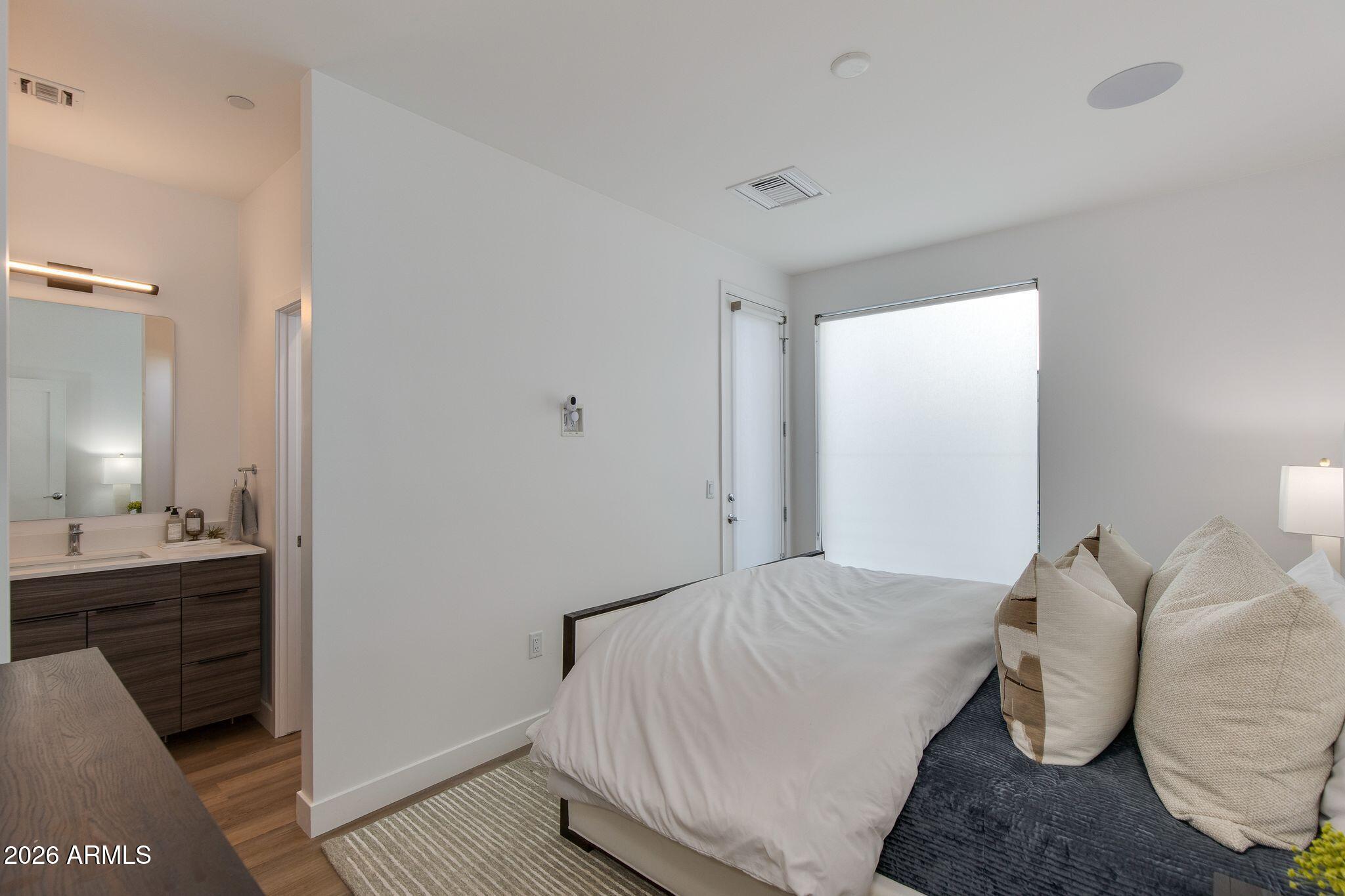 4220 N 32ND Street 8