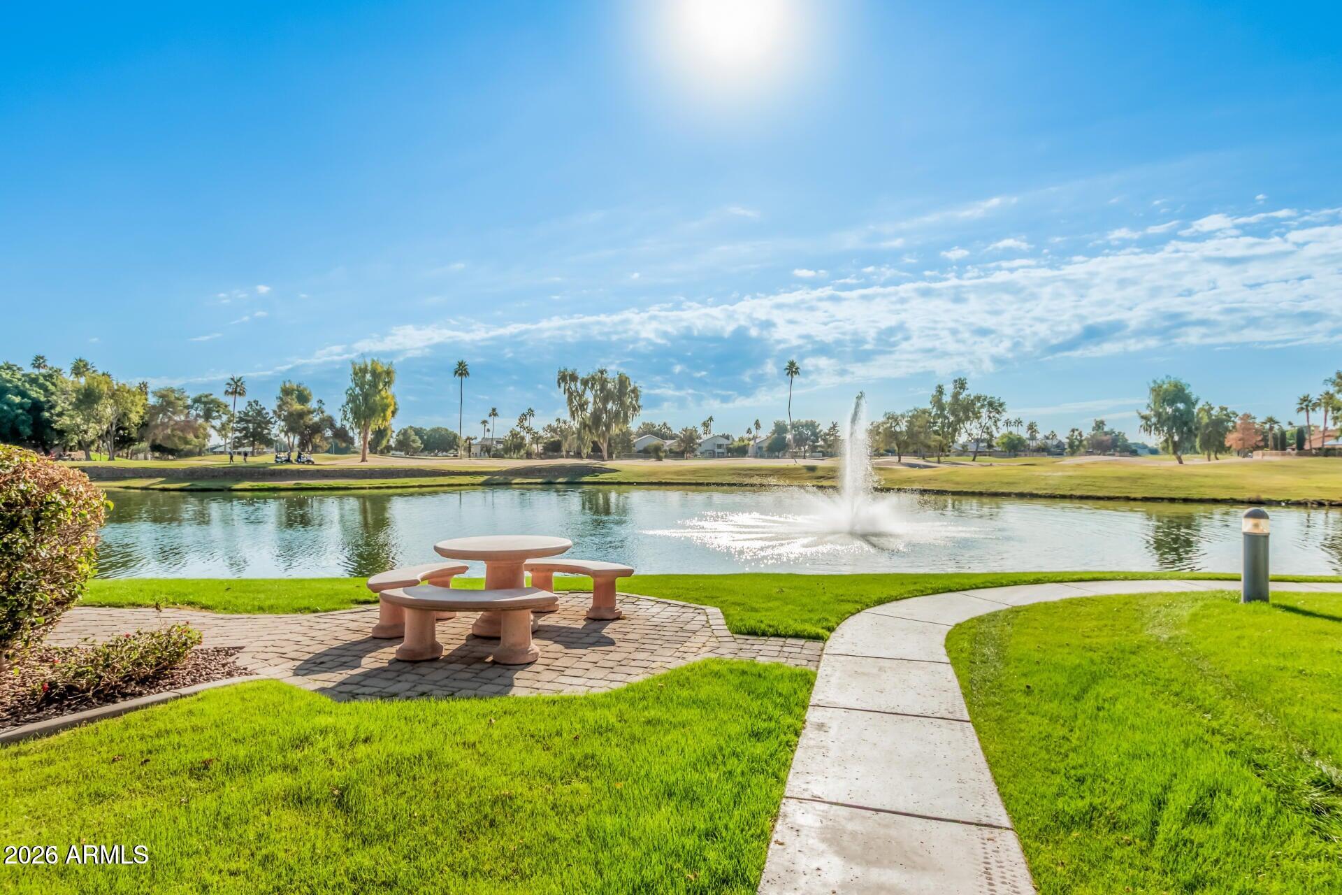 7401 W ARROWHEAD CLUBHOUSE Drive 2087