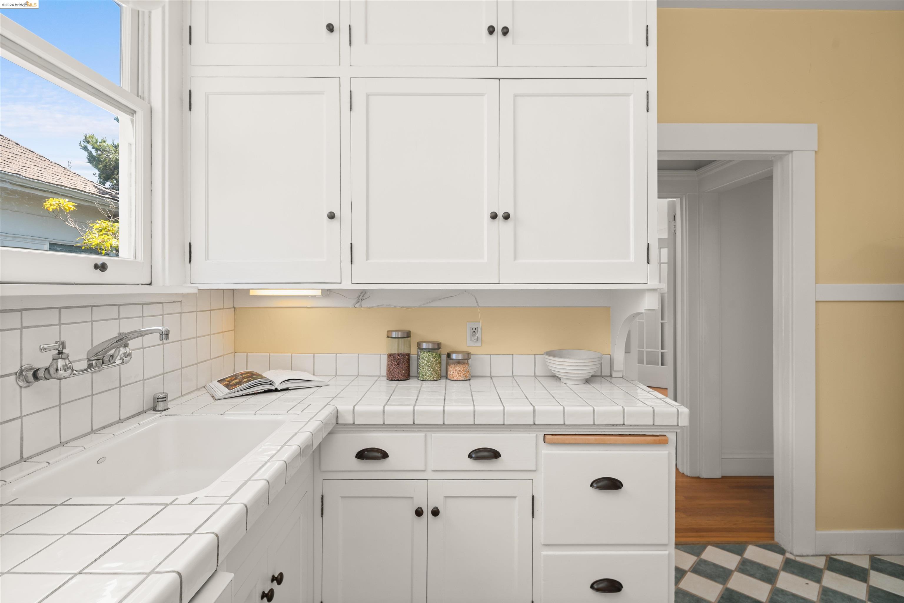 1846 Delaware St # 3