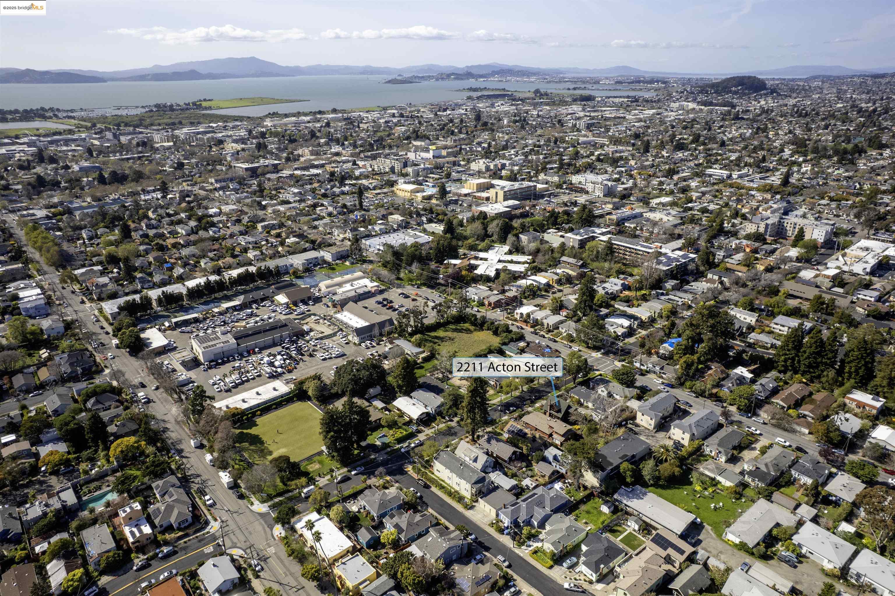2211 Acton St