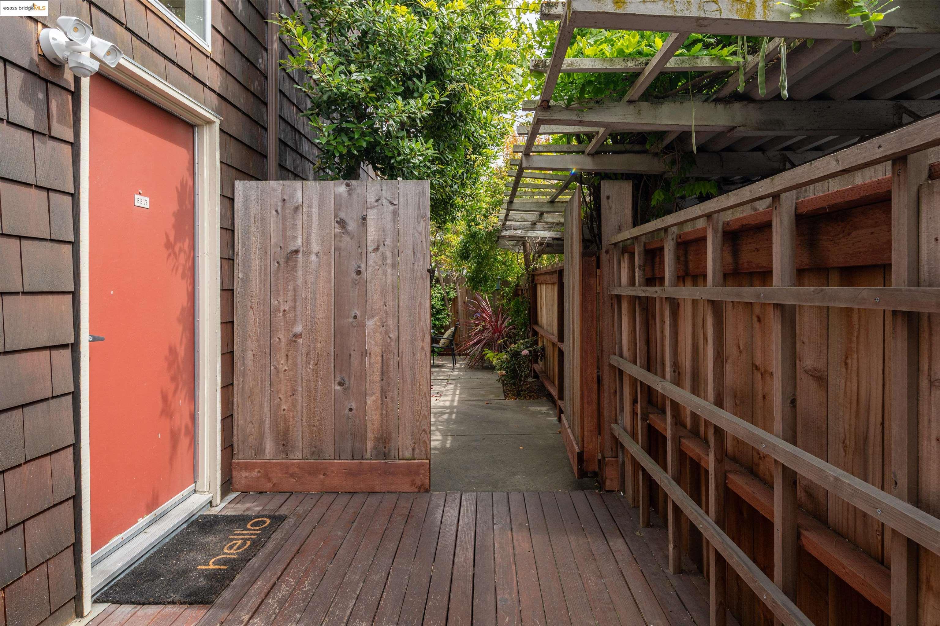 1812 Dwight Way # 2 Unit: 1-2