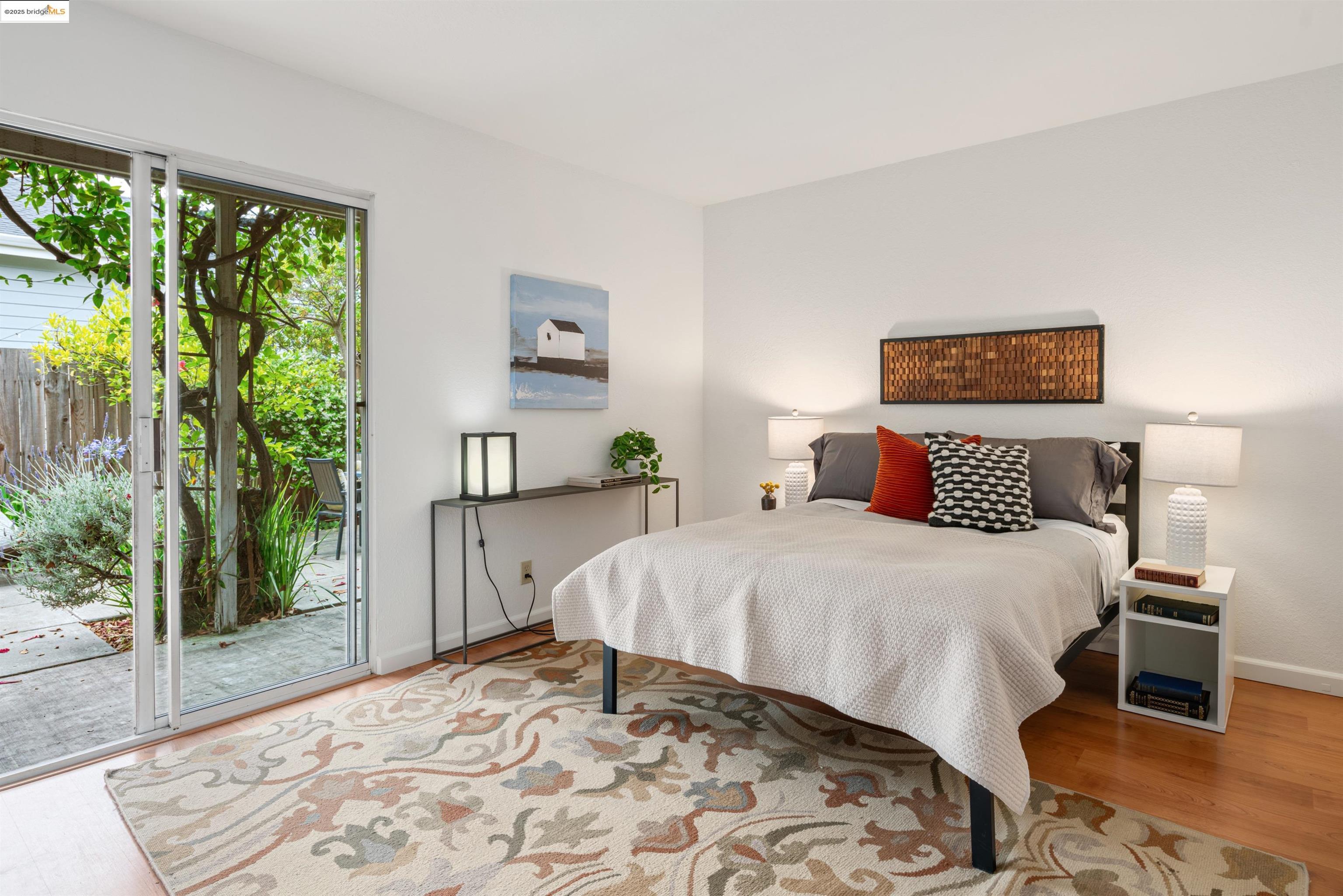 1812 Dwight Way # 2 Unit: 1-2